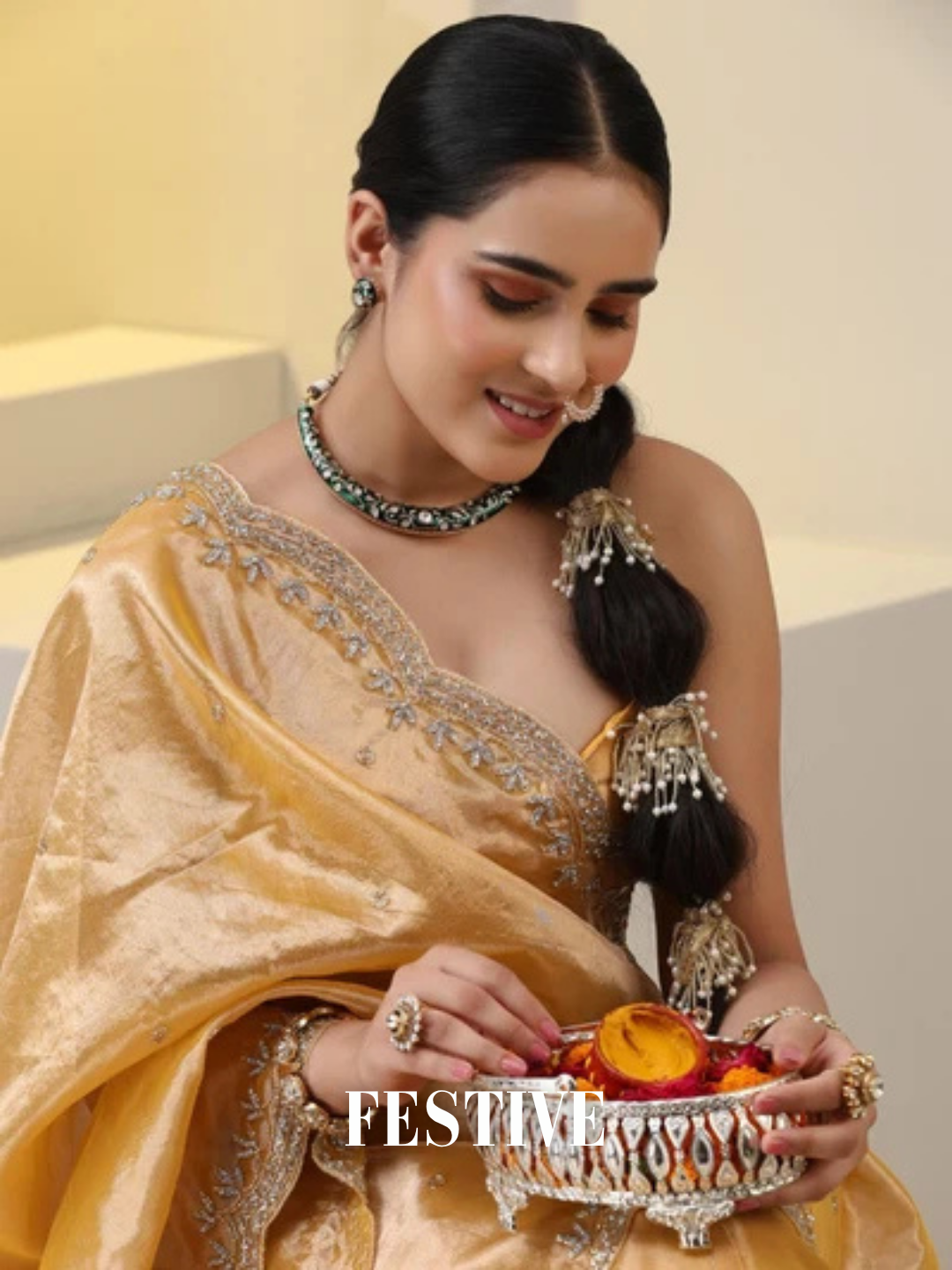 Glam Up Your Diwali Look: Swtantra's Top 5 Styles