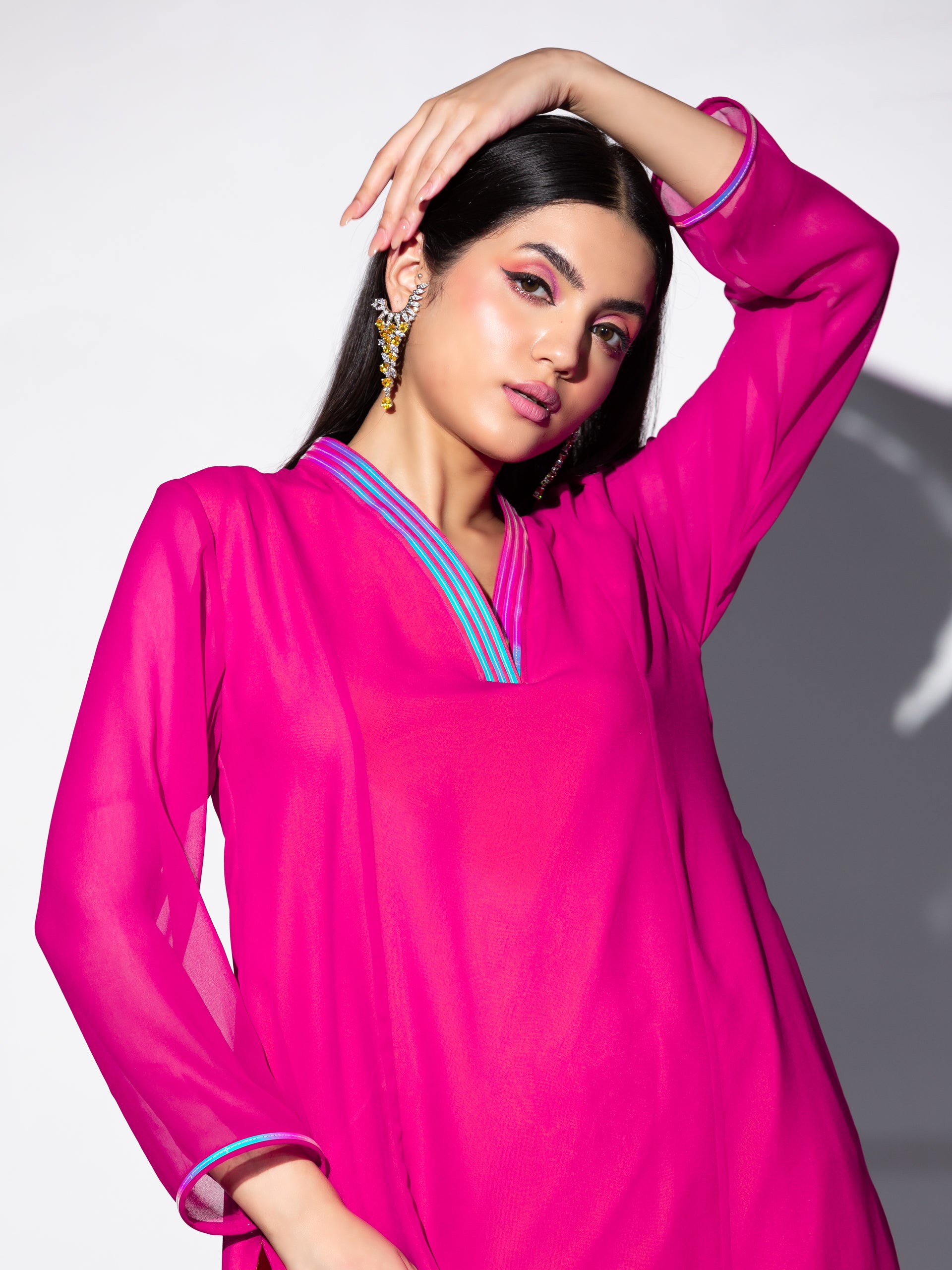 Women's Pink & Yellow Surprise Georgette Kurta Set with Contrast Inner Lining and Pants 2 Piece Set | A-Line, V Neck, Full Sleeves, Pants, Work wear, Festive Wear, (Georgette)