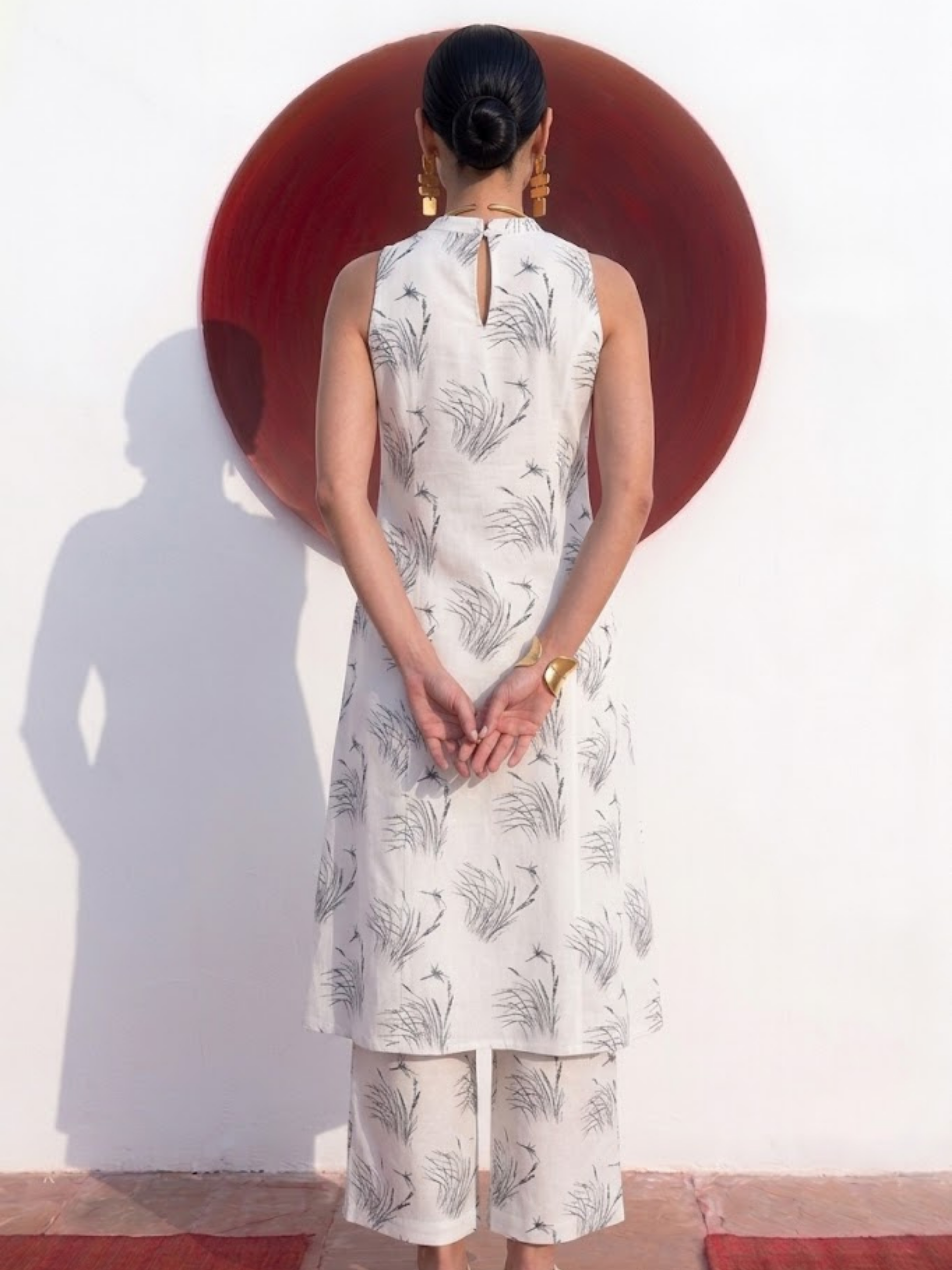 2 pc SET - Husk Cream and Grey Printed Linen Sleeveless Kurta and Pant