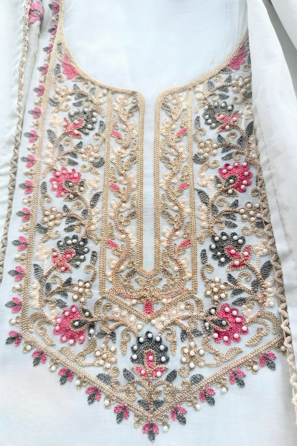 3 Pc Unstitched Suit - Mul White Kashmiri Embroidery Kurta with Beads , Embroidered Dupatta and Bottom