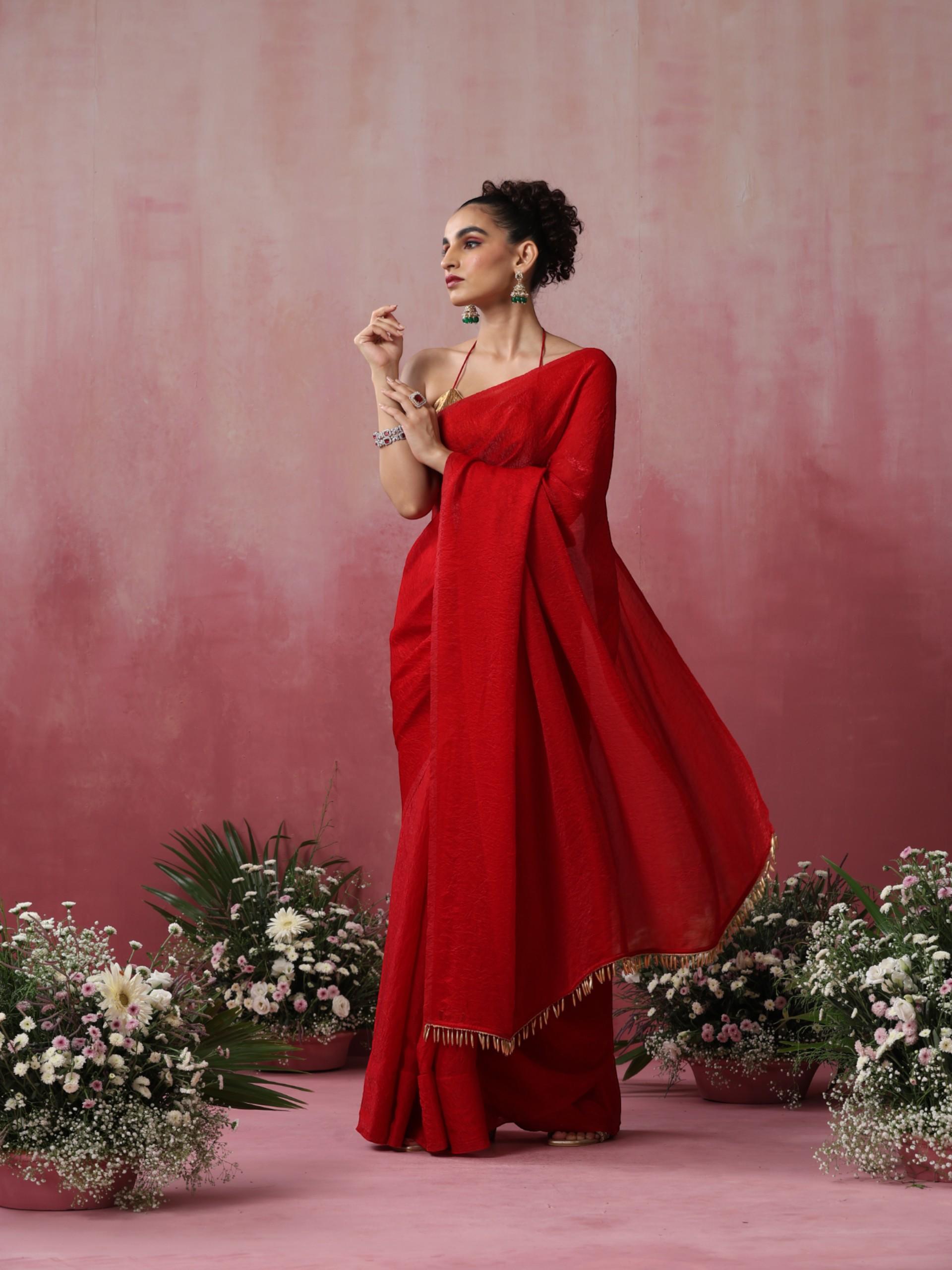 Buy Alta Red Crushed Metallic Saree with crushed Gold Blouse Fabric Online
