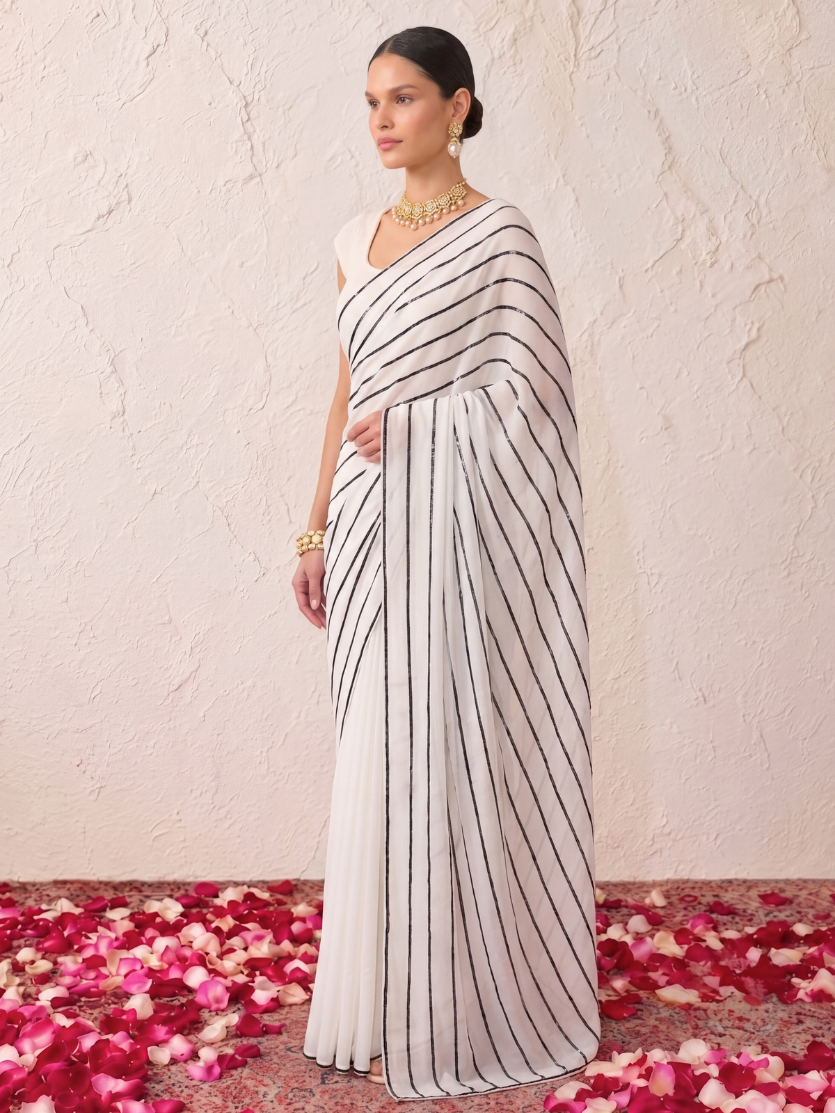 White and Black Georgette Impression Saree with Self Blouse Fabric