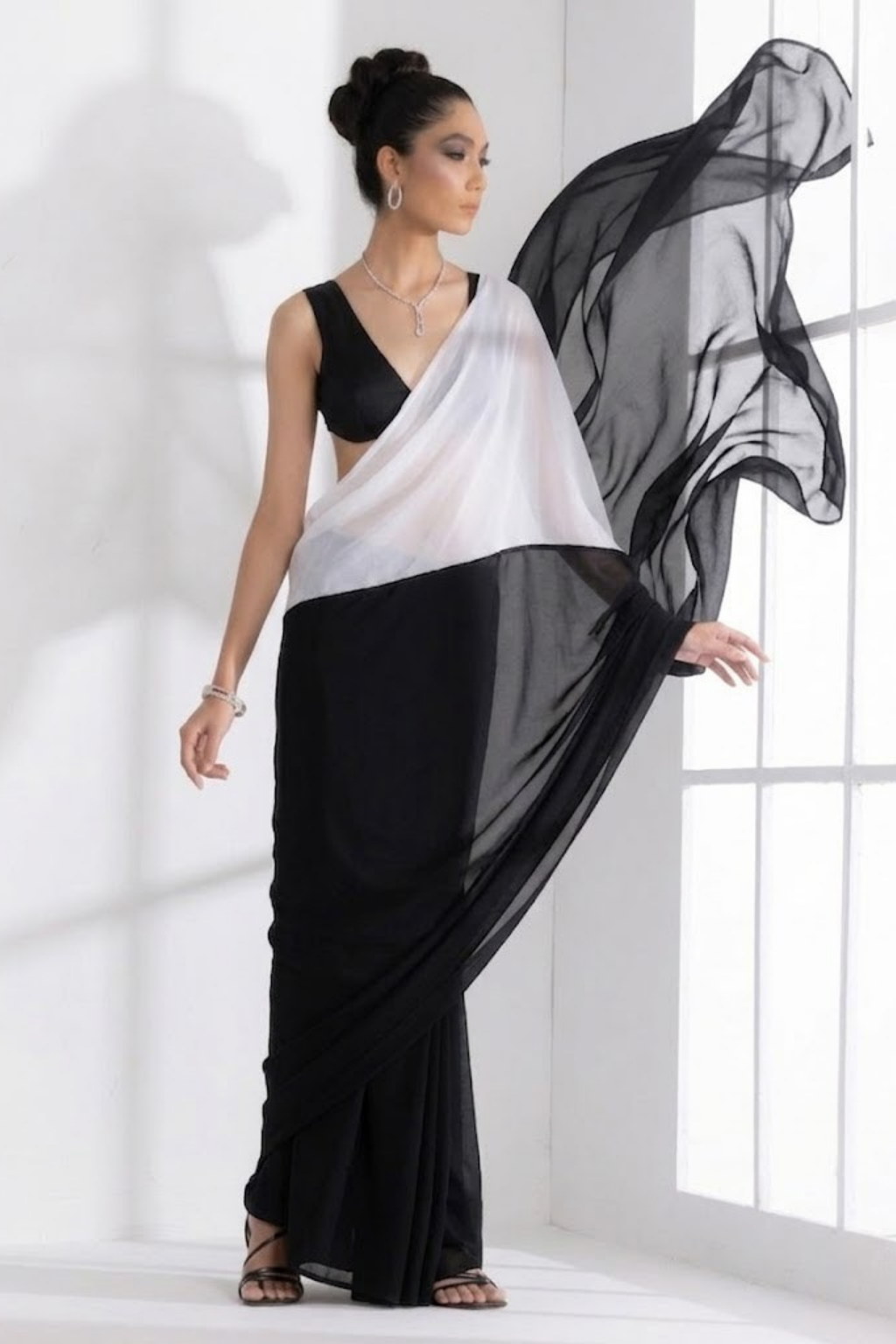 Black and White Georgette Triangle Saree with Blouse Fabric
