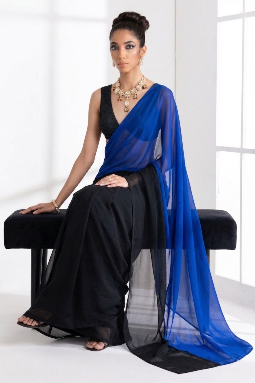 Black and Blue Georgette Triangle Saree with Blouse Fabric