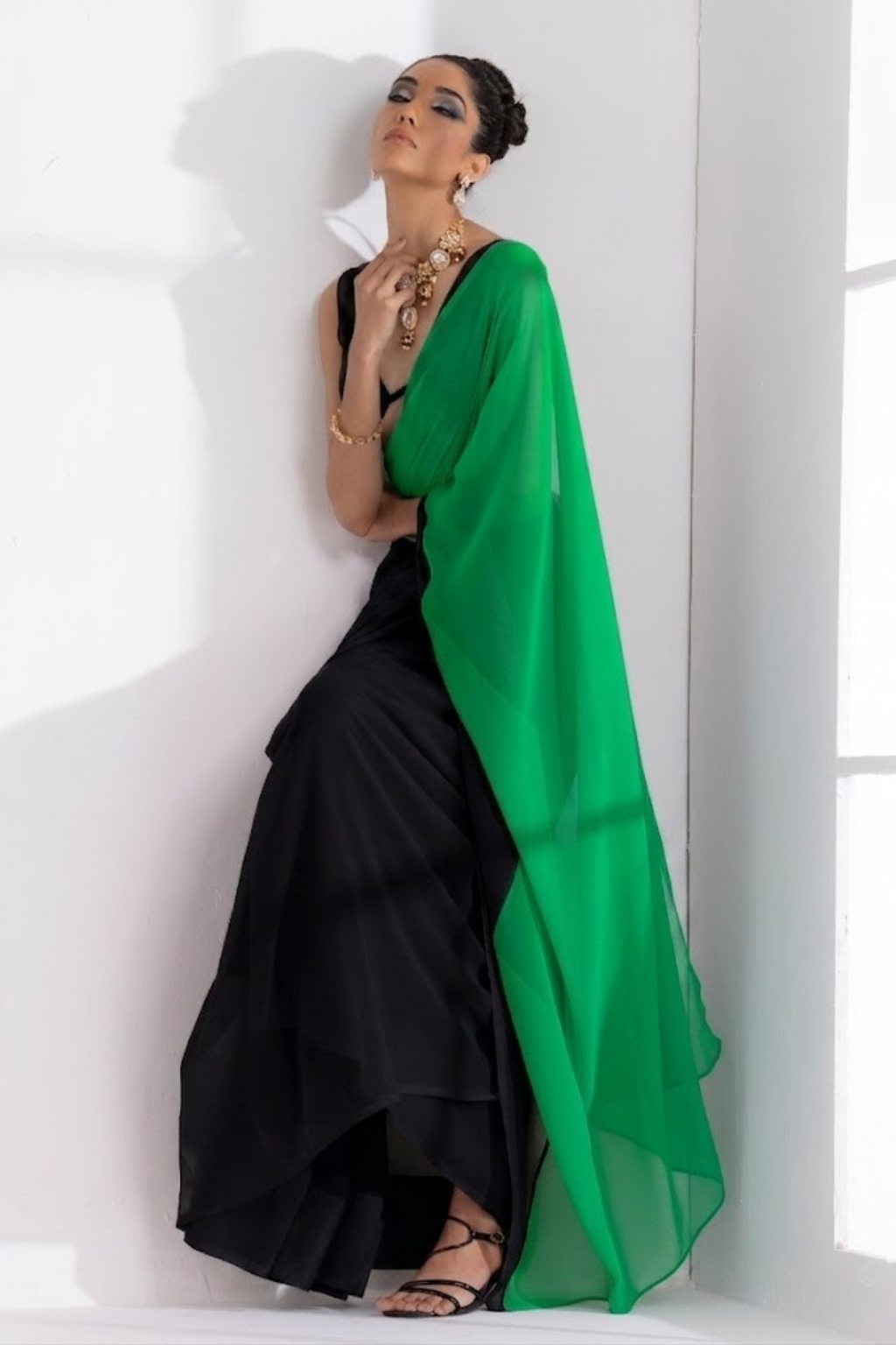 Black and Green Georgette Triangle Saree with Blouse Fabric