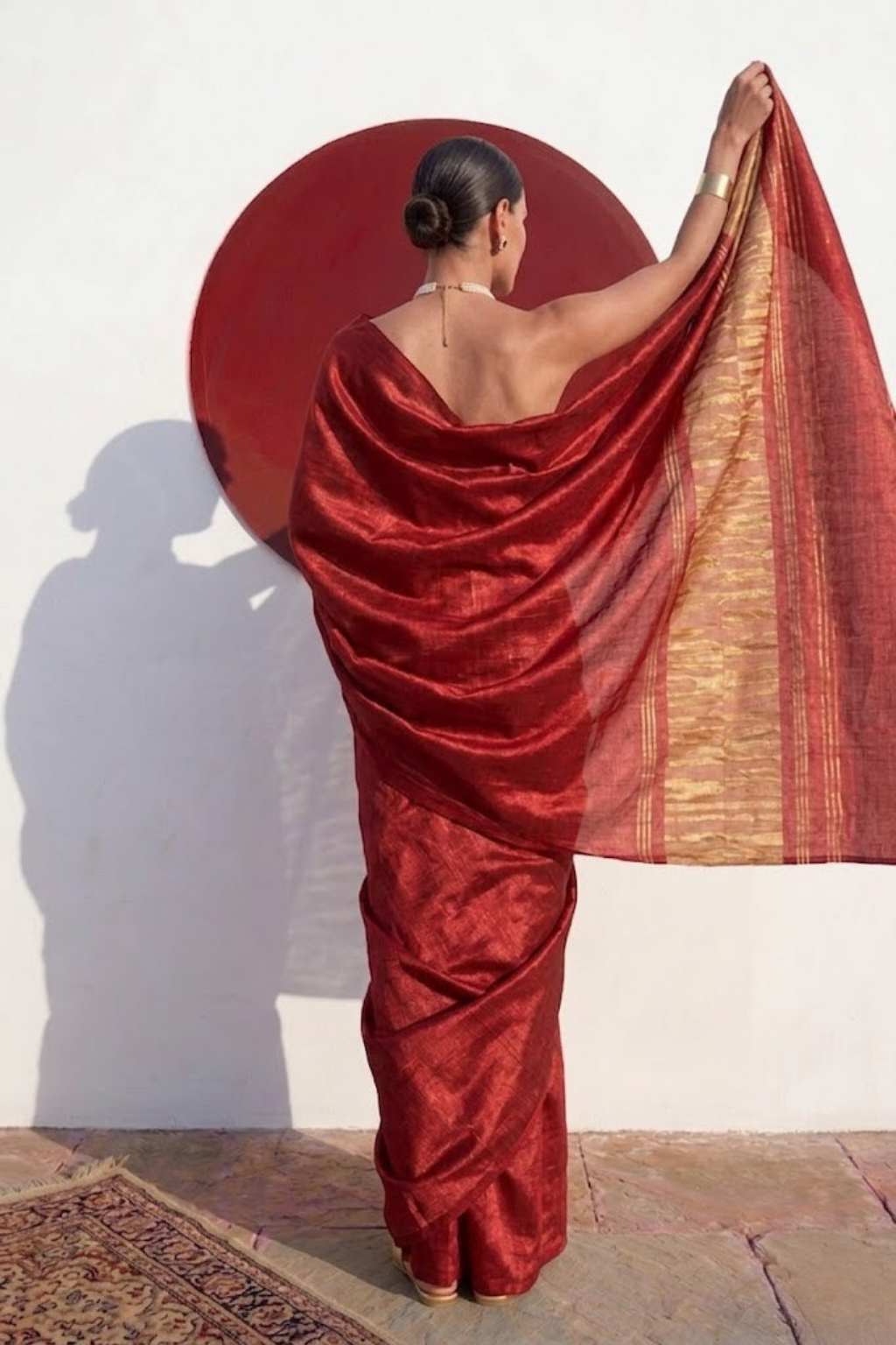 Gajji Red Silk Saree with Zari Pallu with Blouse Fabric