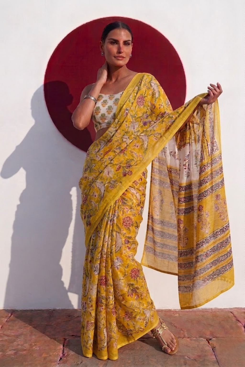 Yellow Pure Silk Chiffon Printed Saree with Blouse Fabric
