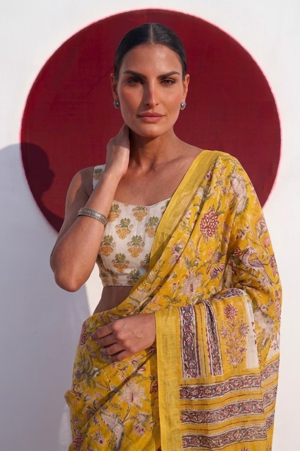 Yellow Pure Silk Chiffon Printed Saree with Blouse Fabric