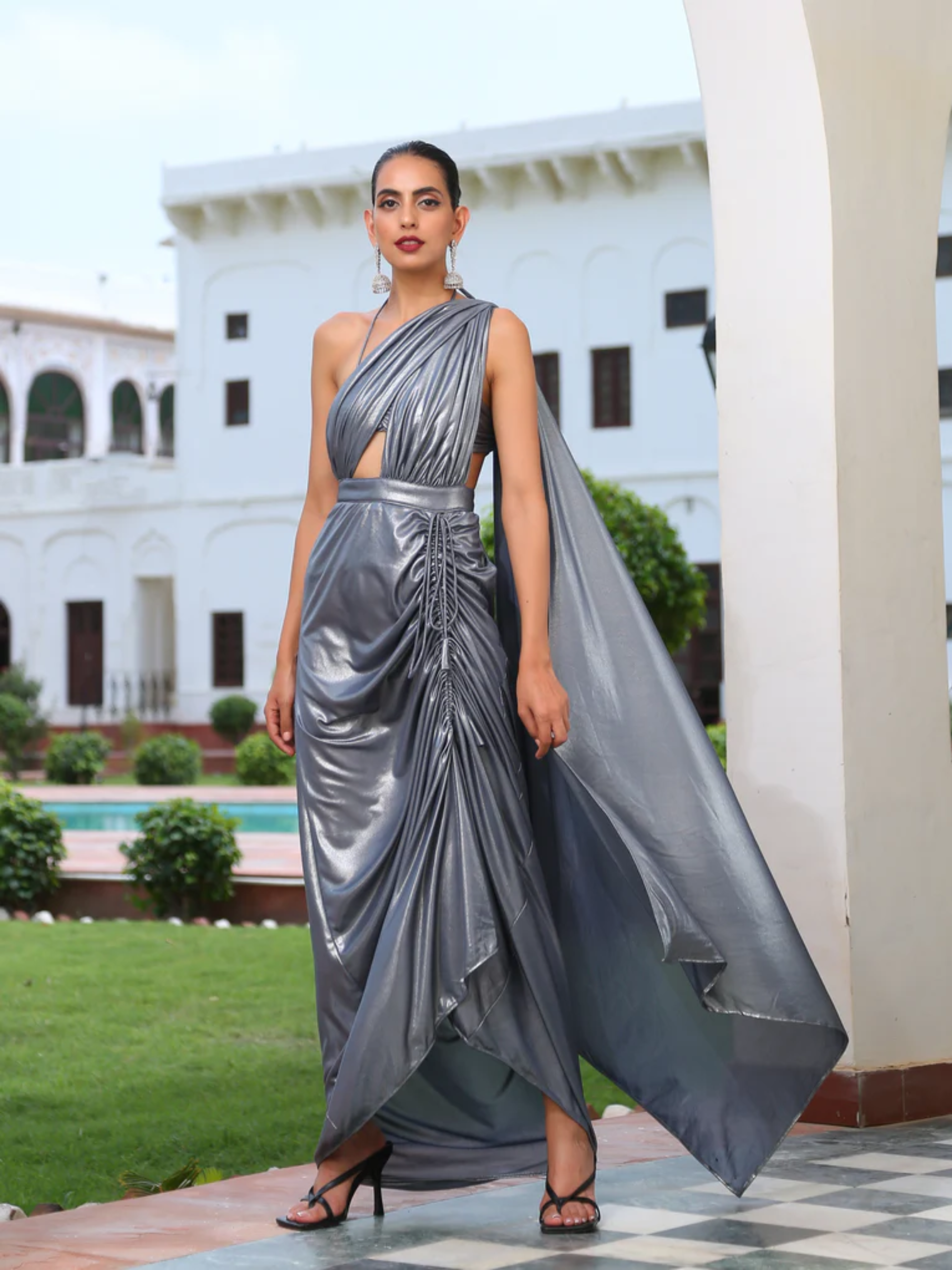 Avant-Garde Knit Pre-Draped Saree with Blouse