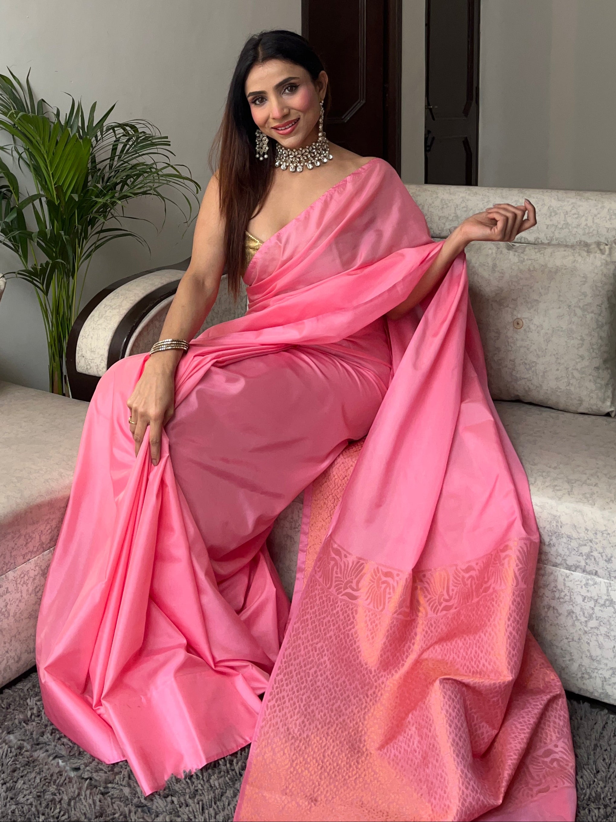 Pink Saree with Gold Woven Jacquard Pallu & Self Blouse Fabric