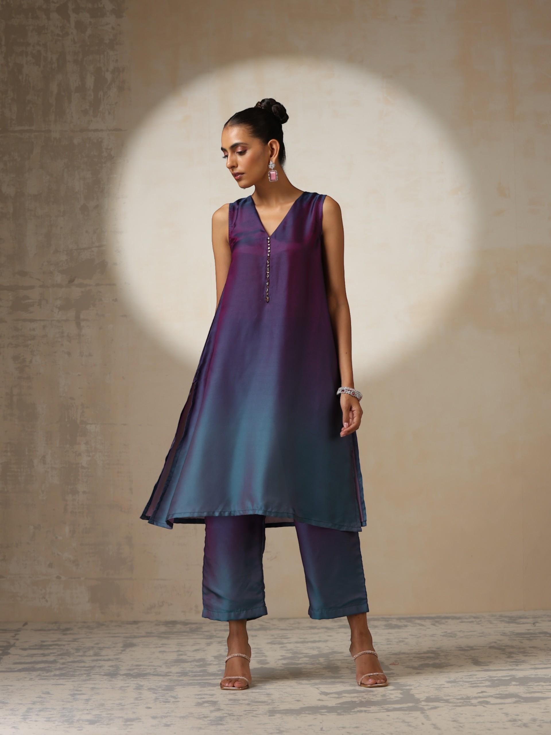Women's Rarity Ombre Chiffon Kurta Set with Beads and Pants 2 Piece Set | A-Line, V Neck, Sleeveless, Pants, Partywear, (Chiffon)
