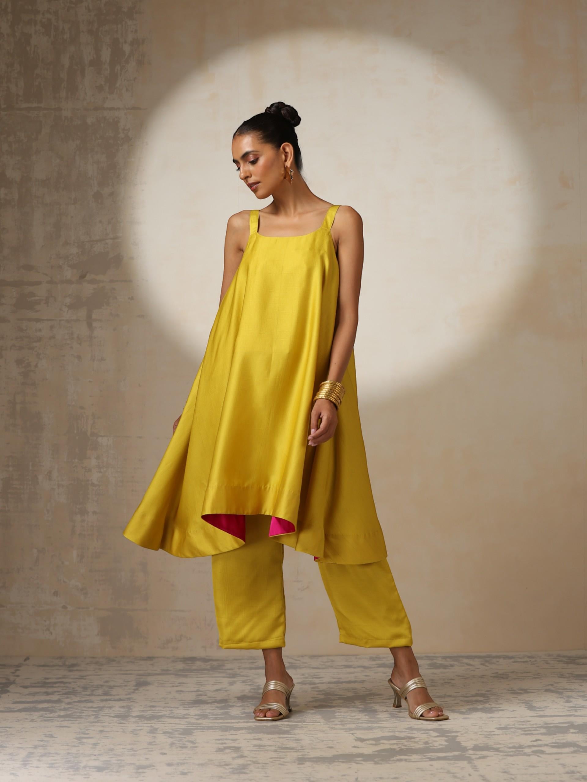 Women's Yellow Silk Blend A-Line Sleeveless Top and Bottom with Pocket 2 Piece Set | A-Line, Square Neck, Sleeveless, Pants, Party Wear, Casual Wear, (Silk Blend)