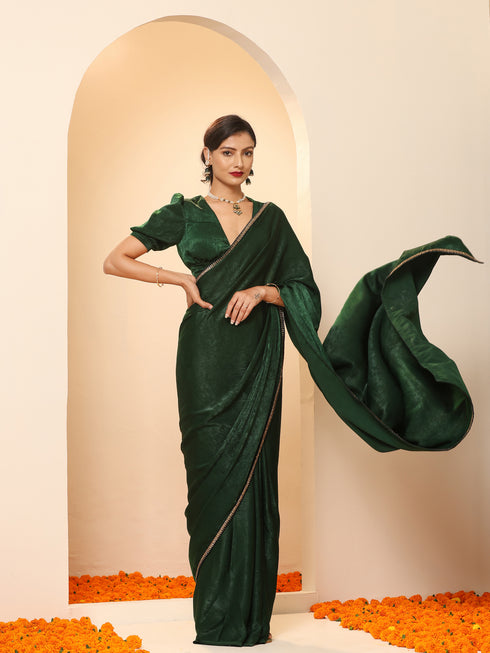 Green Posh Velvety Saree with Lace and Blouse Fabric