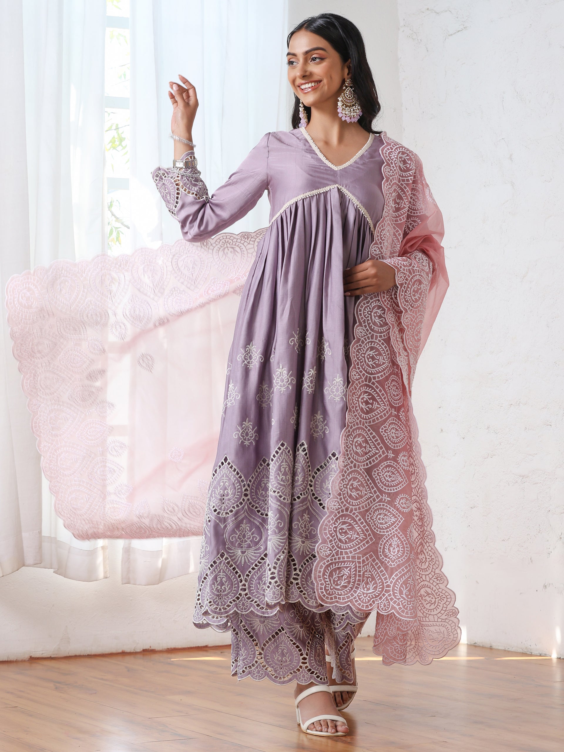 Women’s Pink Embroidered Organza Dupatta | 1 Pc, Beetle Design Embroidery, Festive Party Wear