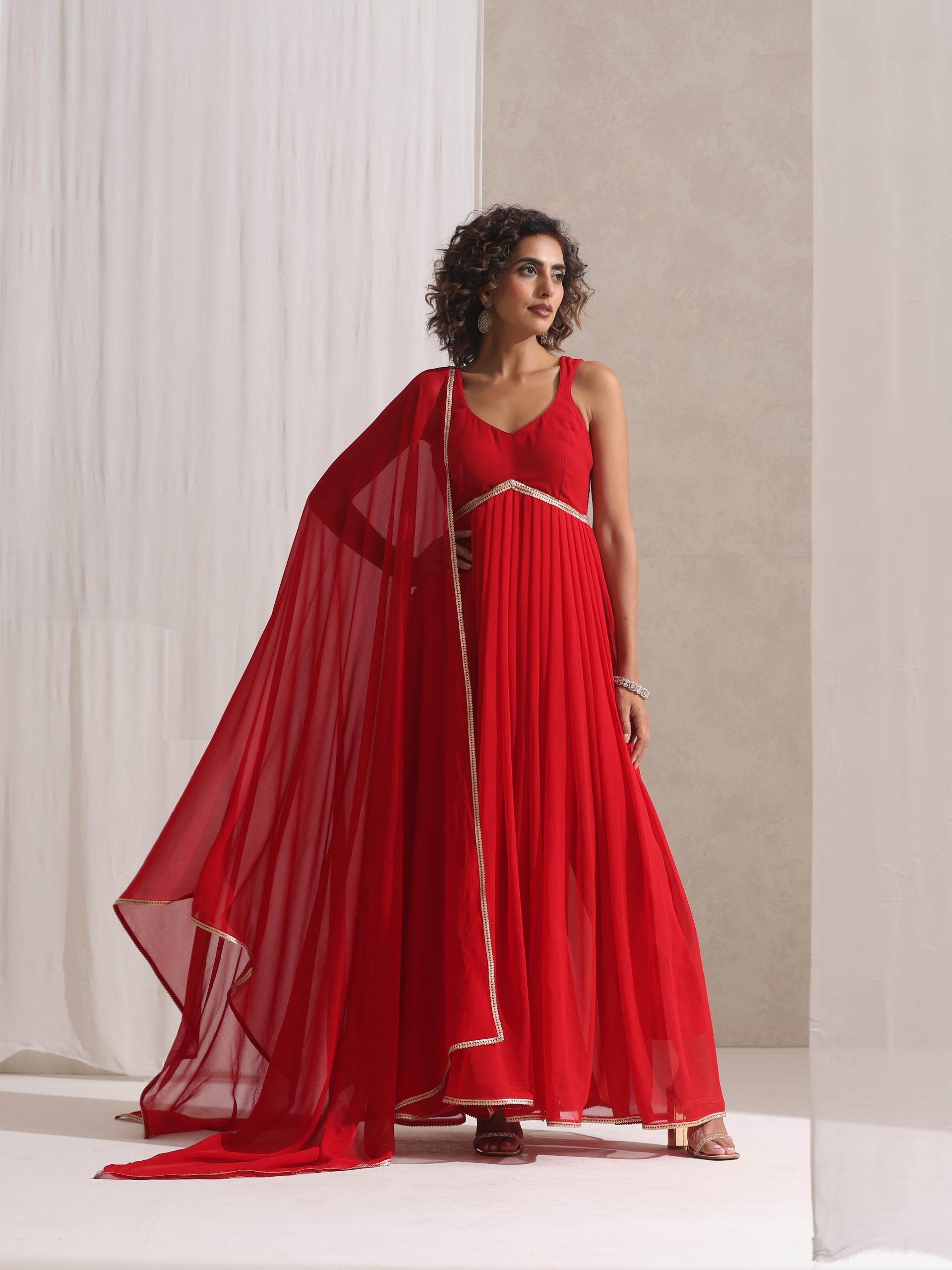 Women's Red Georgette Kurta and Dupatta with Lace and Pyjama 3 Piece Set | A-Line, Round Neck, Sleeveless, Pyjama, Festive Wear, (Georgette)