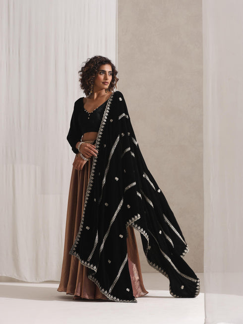 Women's Arabian Glamour Gold Metallic Sharara with Velvet Blouse and Beaded Black Shawl 3 Piece Set | Sharara, V Neck, Full Sleeve, Shawl, Festive Wear, (Metallic Velvet)