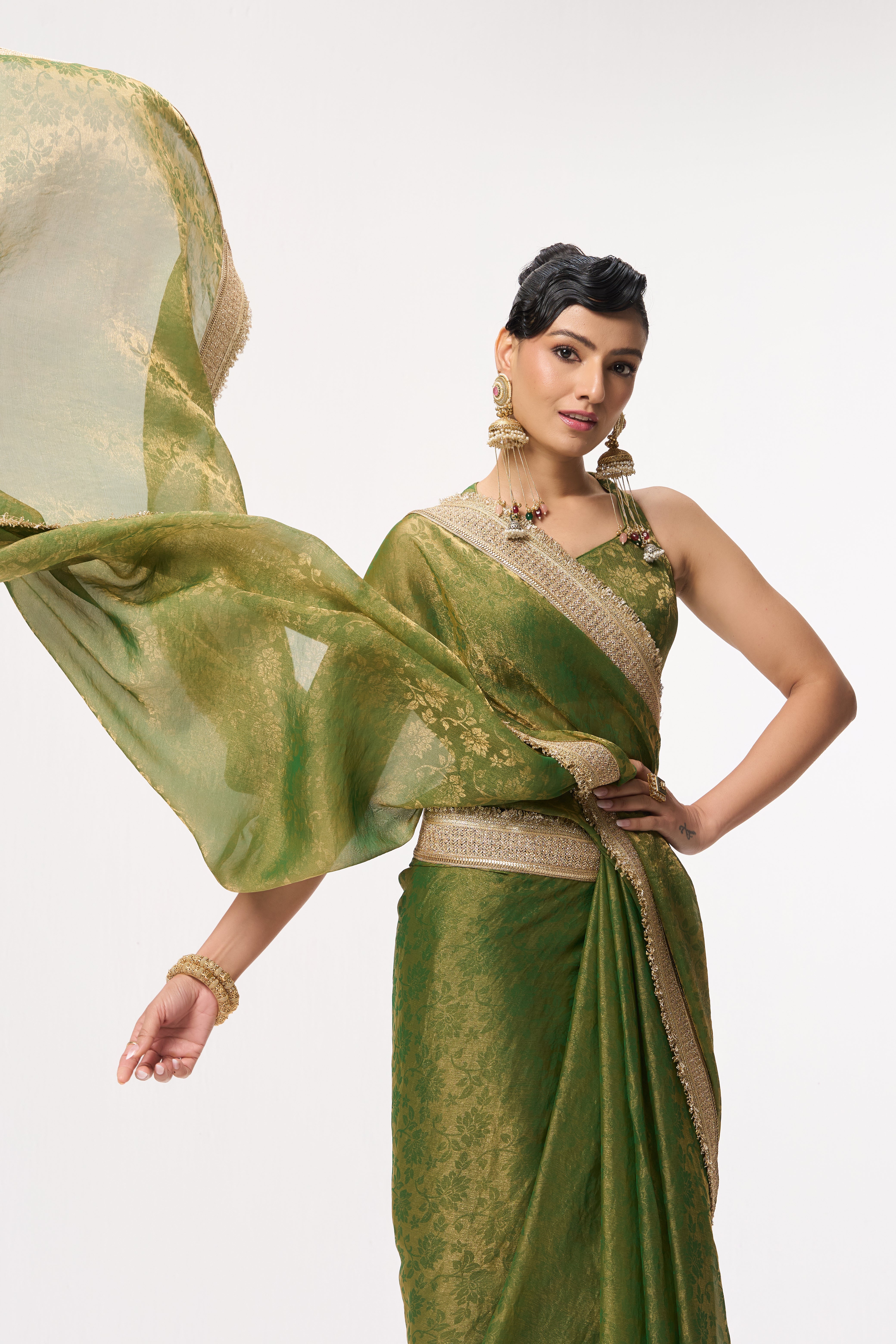 Mehndi Q'la Gold Chiffon Saree with Border and Self Blouse Fabric