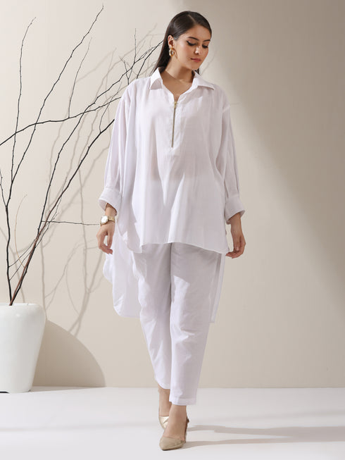 2-Piece White AirSkin Long Shirt Set for Women – Zip-Front Design with Adjustable Sleeves & Matching Pants