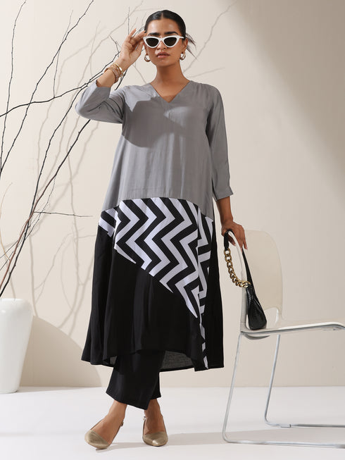 Women's Grey & Black Triangle Kurta with Striped Detailing and Pants | 2 Pc Set, Modern Ethnic Co-ord, Contemporary Color Block Style