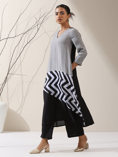 Women's Grey & Black Triangle Kurta with Striped Detailing and Pants | 2 Pc Set, Modern Ethnic Co-ord, Contemporary Color Block Style