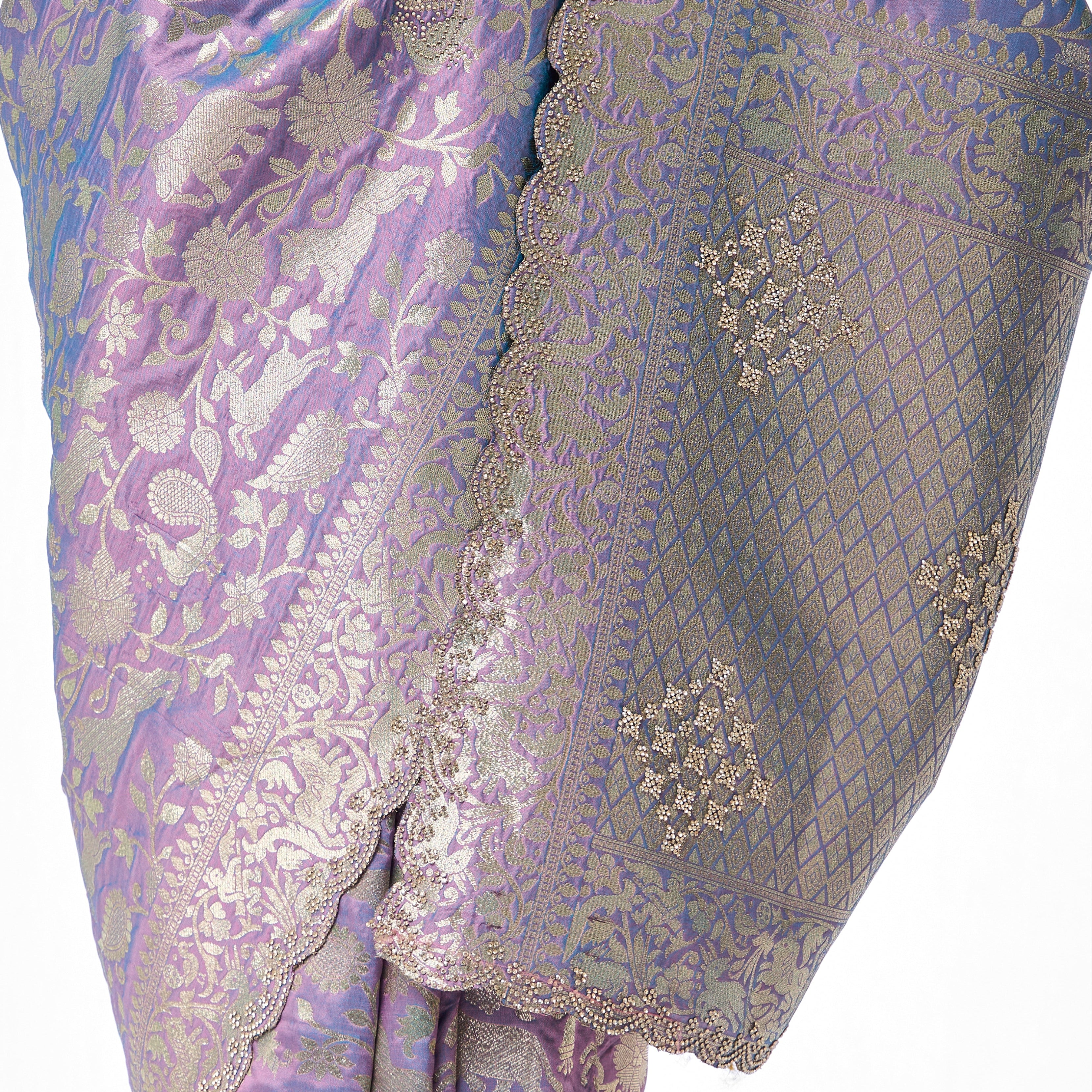 Lilac Modern Heirtage Banarasi Saree with Diamonds with Blouse Fabric
