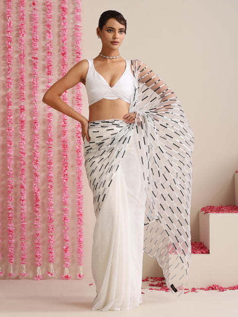 White and Dual Black White Impression Georgette Saree with Blouse Fabric