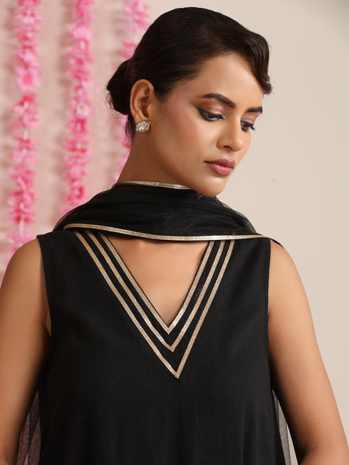 Women’s Black Cotton Slub Sleeveless Kurta with Bronze Neck Stripes, Pyjama & Net Dupatta | 3 Pc Elegant Ethnic Set