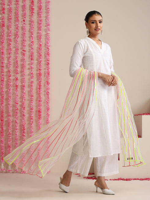 Women’s White Cotton Slub Kurta & Pyjama Set with Neon-Pink Net Dupatta | 3 Pc Modern Ethnic Look