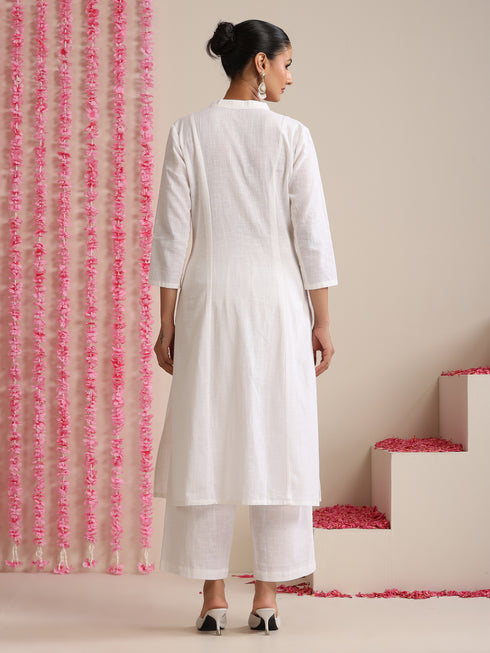 Women’s White Cotton Slub Kurta & Pyjama Set with Neon-Pink Net Dupatta | 3 Pc Modern Ethnic Look