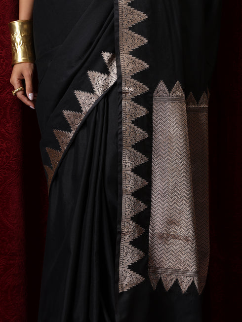 Banaras Black Temple Mul Mul Cotton Silk Saree with Blouse Fabric