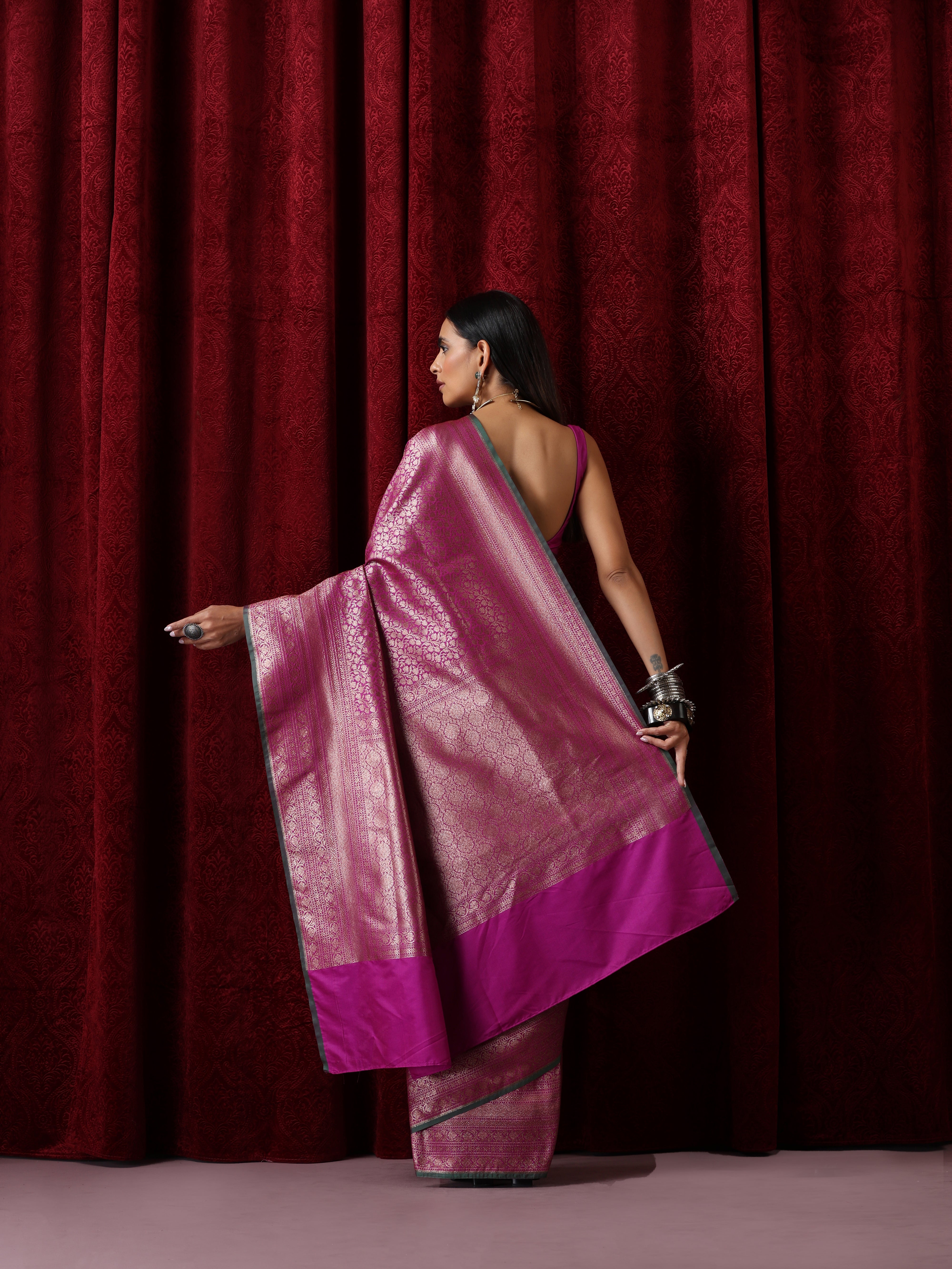Banarasi Purple Green Jaal Silk Saree with Blouse Fabric
