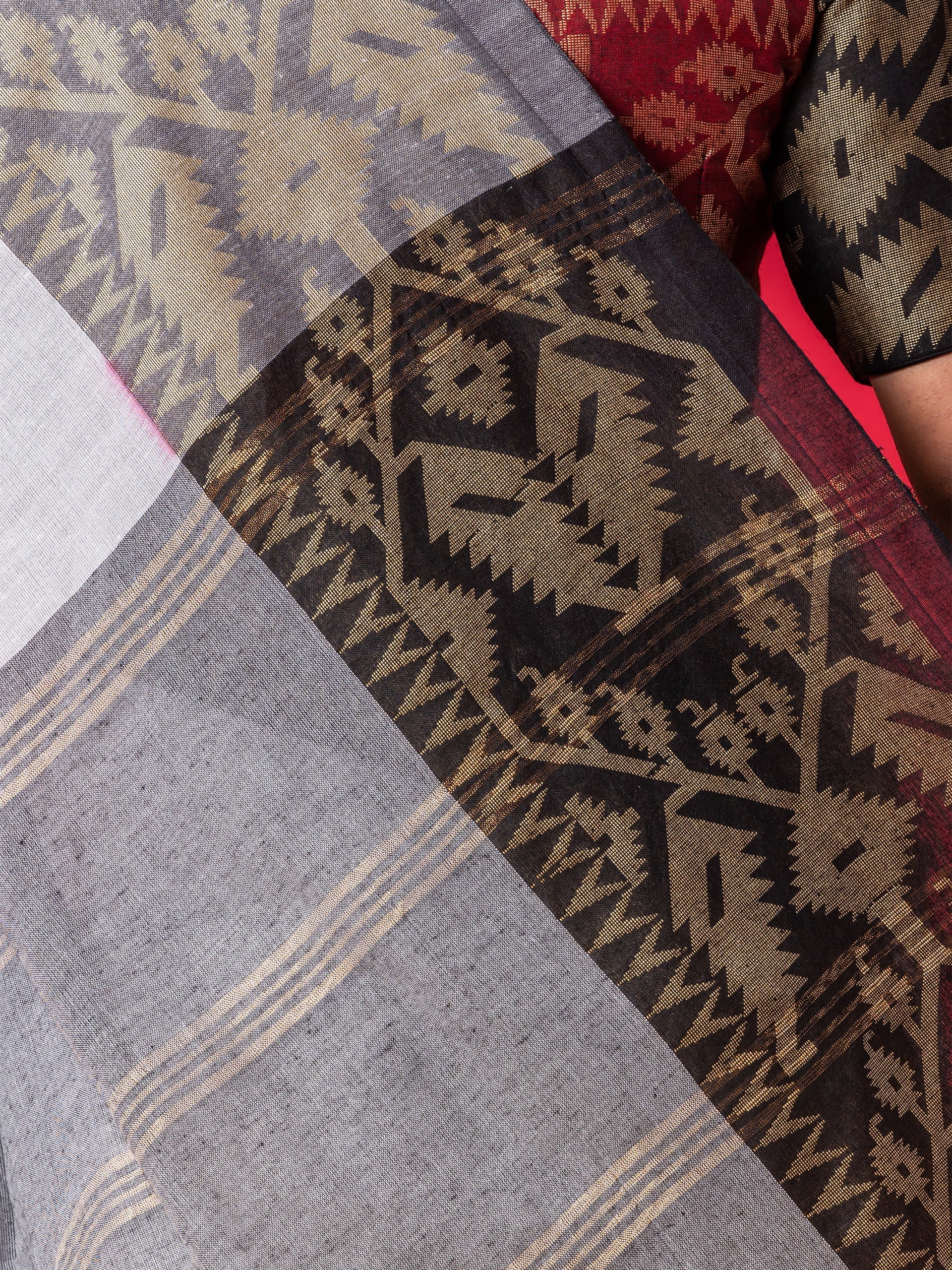 White Ghoomar Ganga Yamuna Cotton Saree with Blouse Fabric