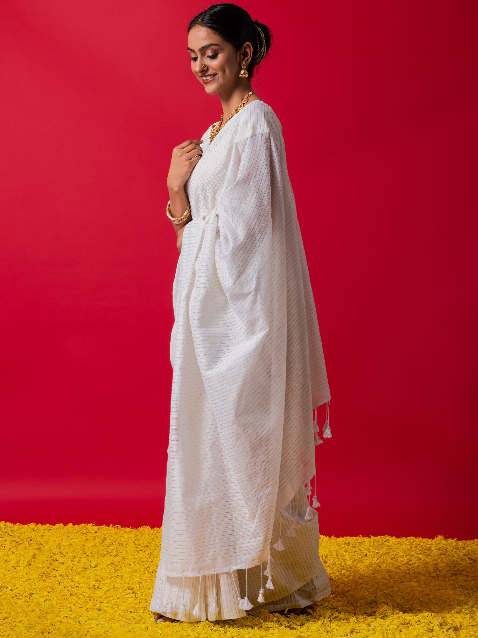 White Swan Khadi Cotton Stripe Saree