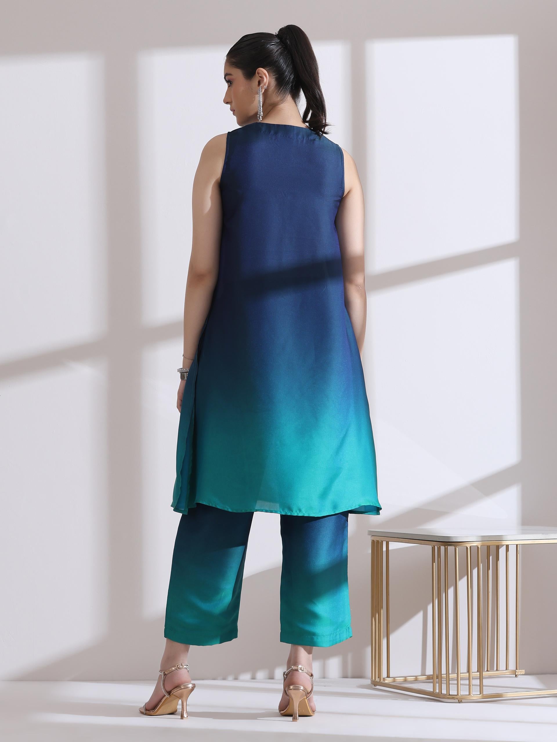 Women's Green and Blue Chiffon Satin Ombre Sleeveless Kurta with Beads and Pants 2 Piece Set | Straight Fit, V Neck, Sleeveless, Partywear, (Chiffon Satin)