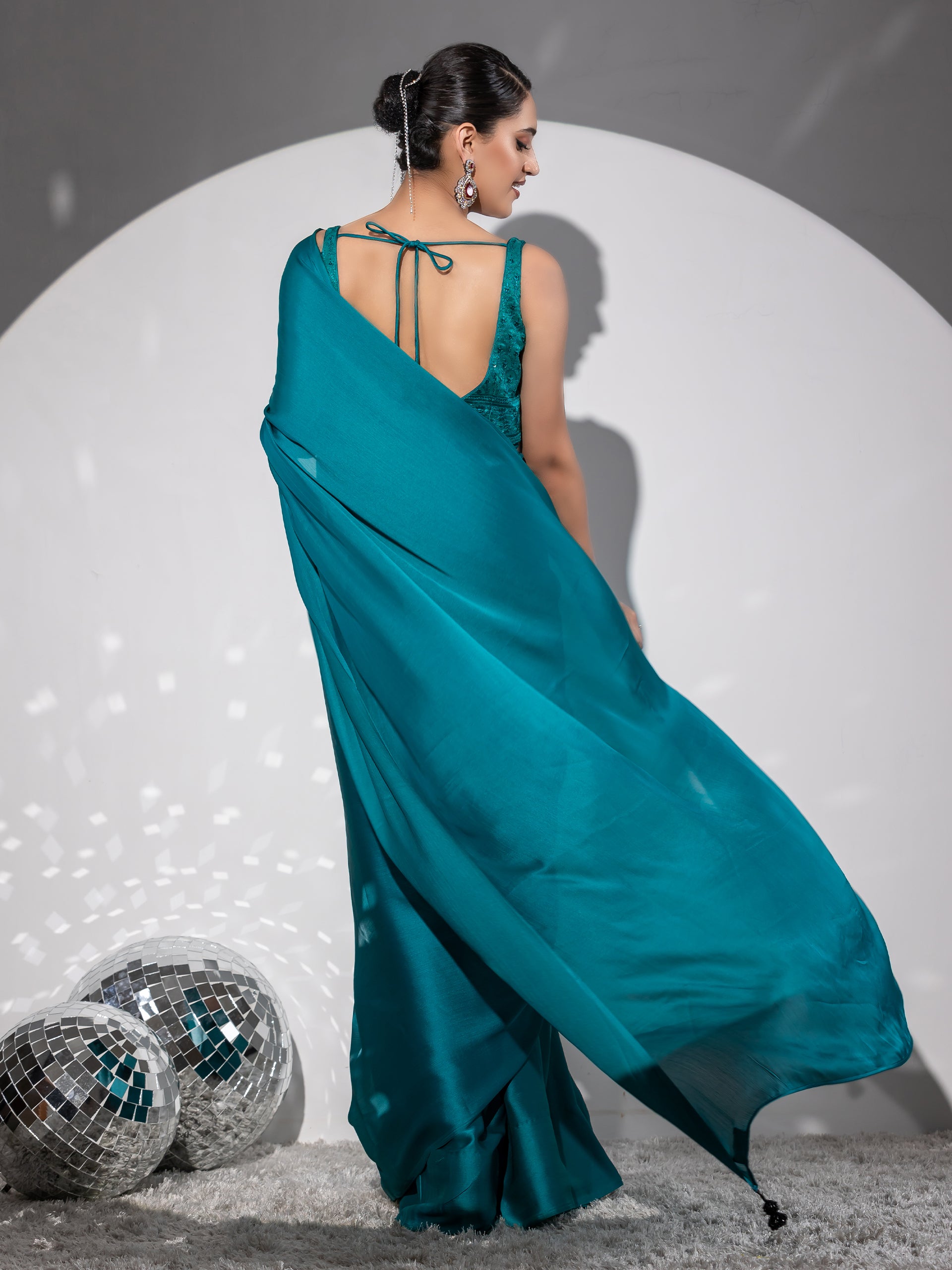 Swirl sea blue butter chiffon saree with embroidered blouse fabric — view 3