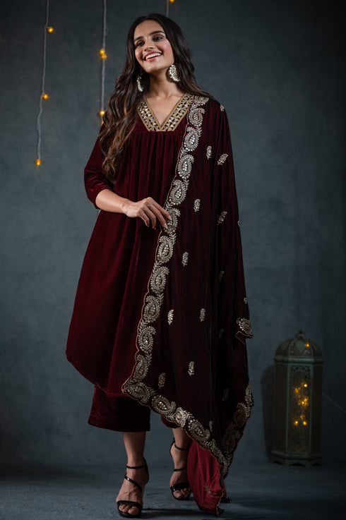 Women's Burgundy Velvet Kurta with Mirror Lace and Pants 2 Piece Set | Straight Fit, V Neck, 3/4 Sleeves, Pants, Festive Wear, (Velvet)