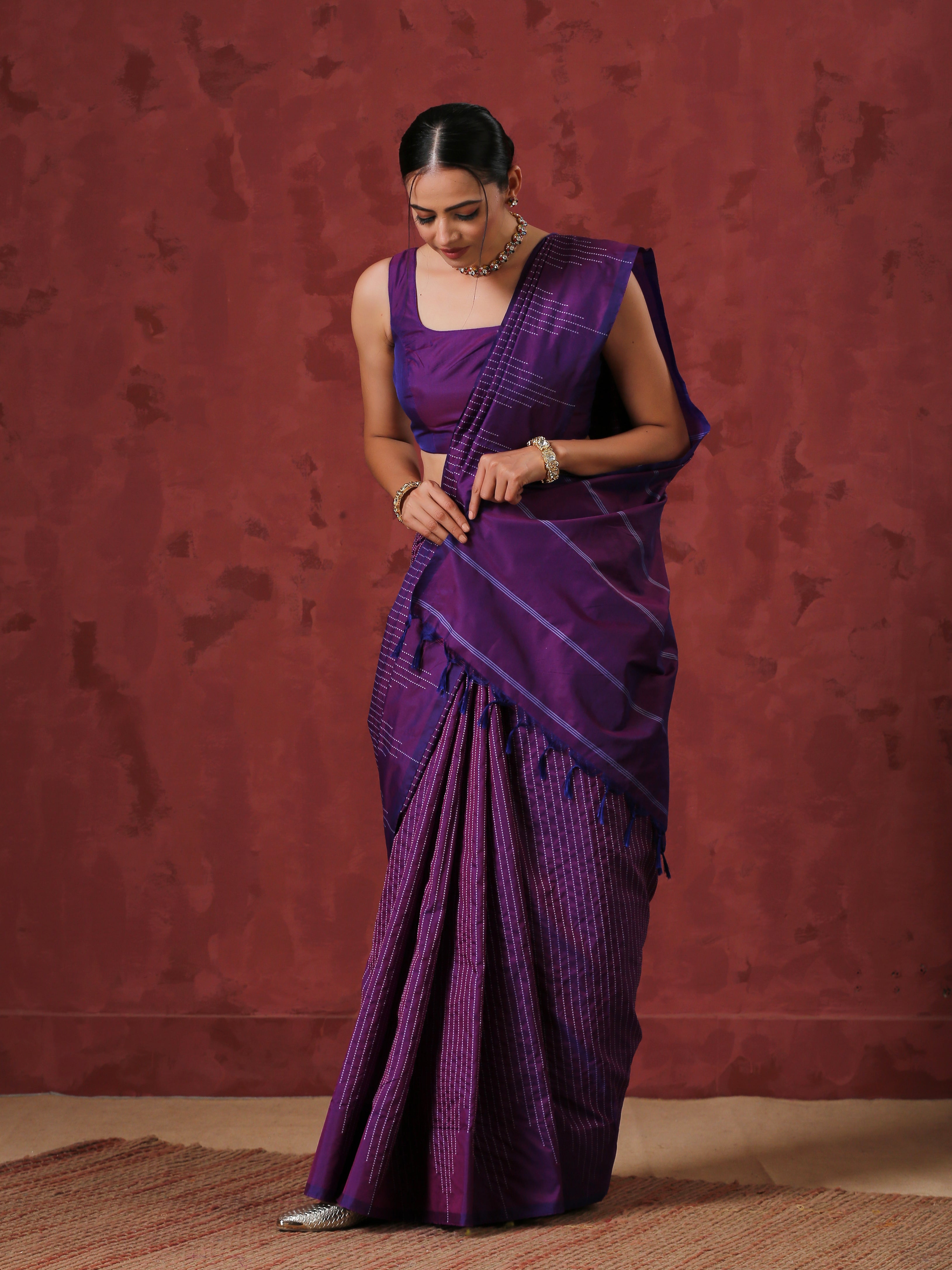 Silk Temple Plum Saree with Blouse Fabric