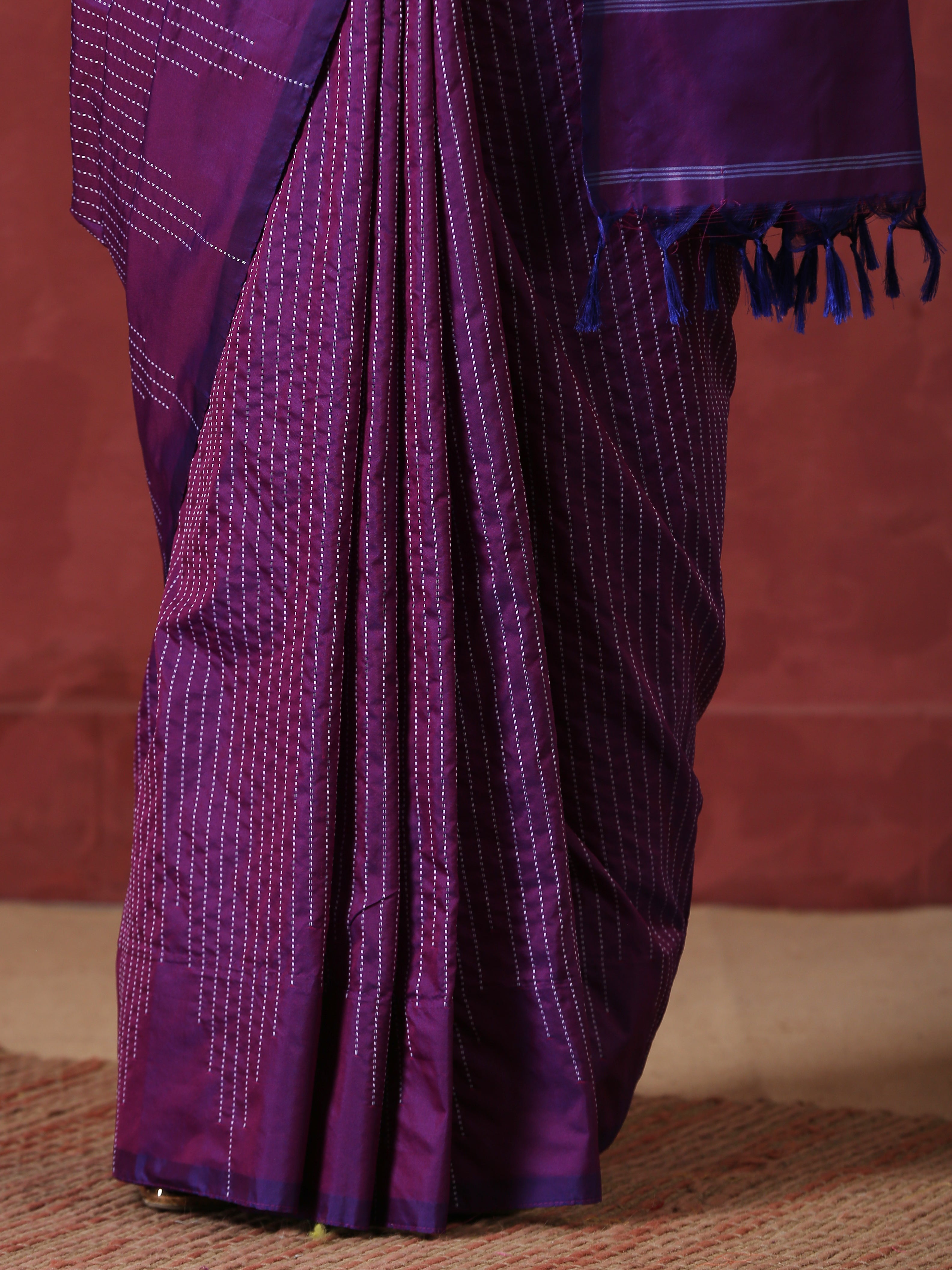 Silk Temple Plum Saree with Blouse Fabric