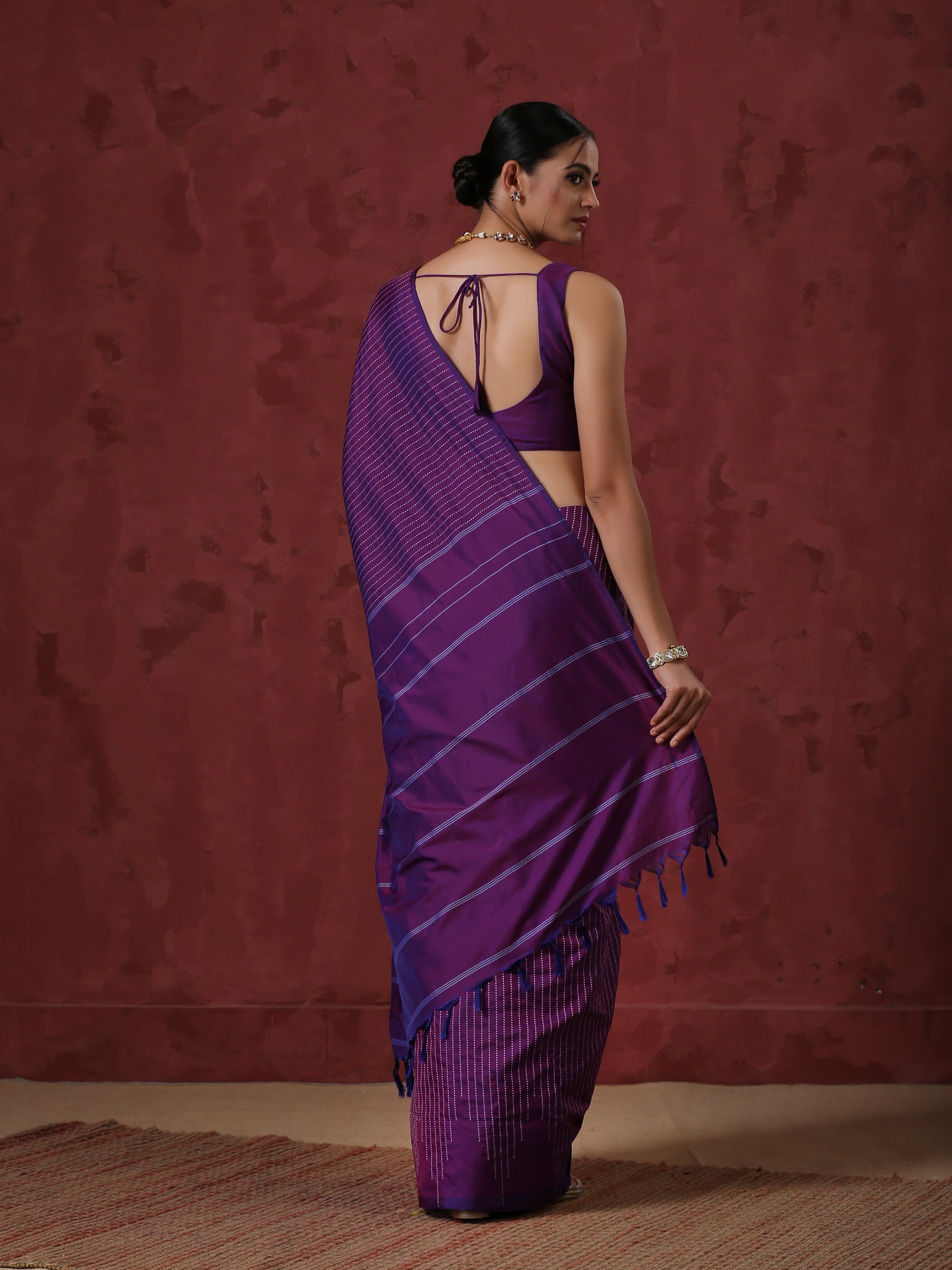 Silk Temple Plum Saree with Blouse Fabric