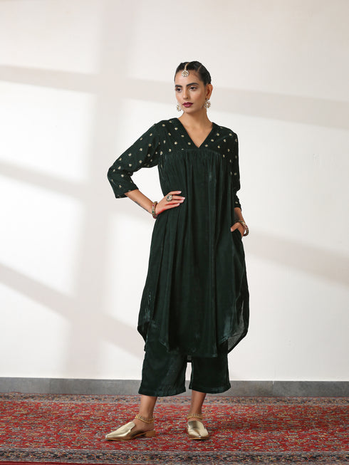 Women's Green Velvet Top with Sequined Sleeves and Yoke 2 Piece Set | Straight Fit, V Neck, 3/4 Sleeves, Pants, Partywear, (Velvet)