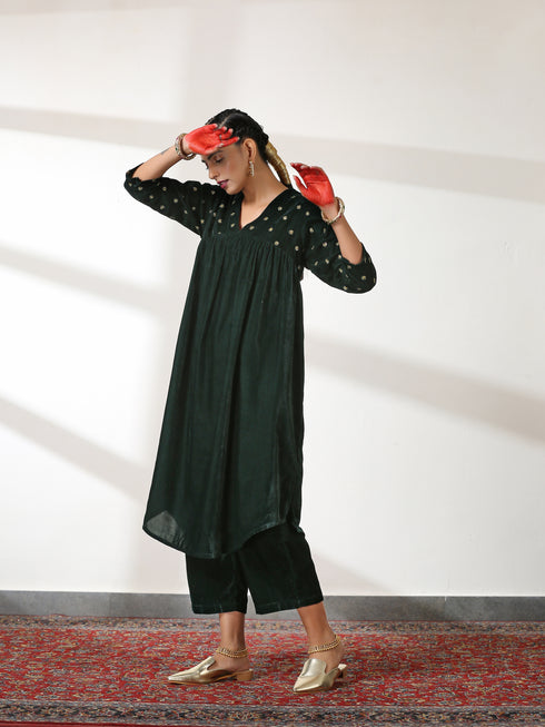 Women's Green Velvet Top with Sequined Sleeves and Yoke 2 Piece Set | Straight Fit, V Neck, 3/4 Sleeves, Pants, Partywear, (Velvet)