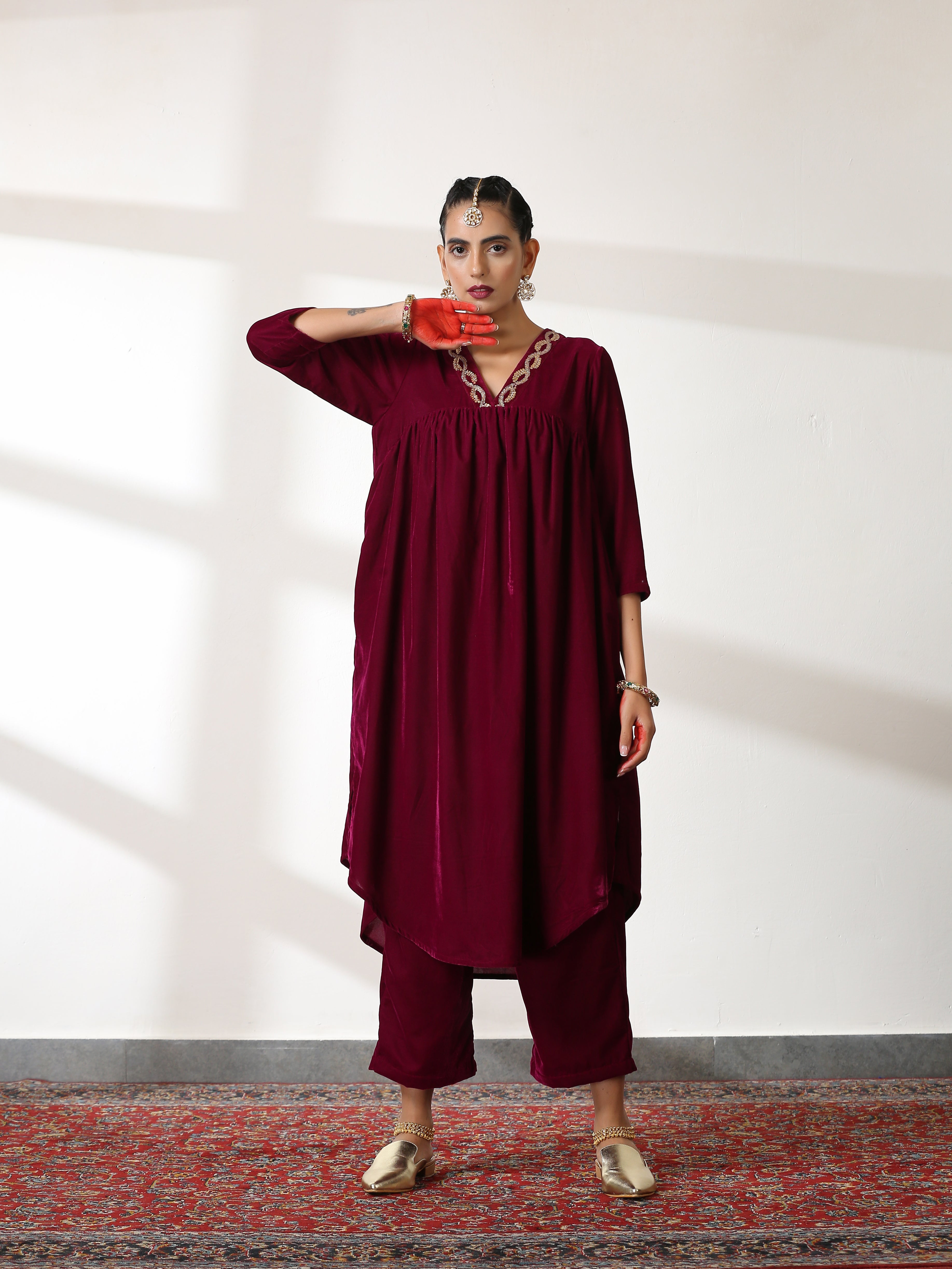 Women's Plum Velvet Kurta with Sequinned Neckline and Pants 2 Piece Set | Straight Fit, V Neck, 3/4 Sleeves, Pants, Partywear, (Velvet)