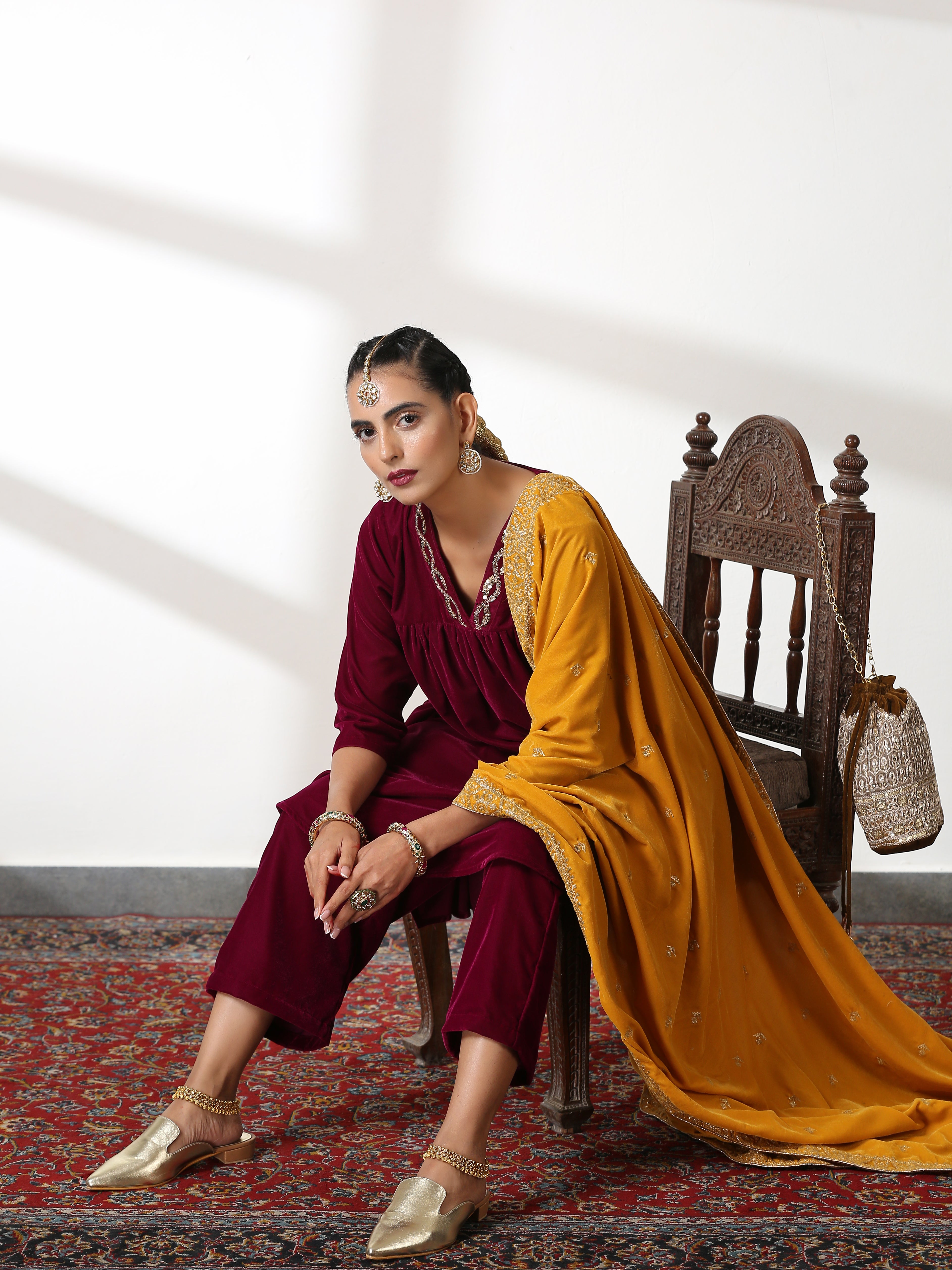 Women's Plum Velvet Kurta with Sequinned Neckline and Pants 2 Piece Set | Straight Fit, V Neck, 3/4 Sleeves, Pants, Partywear, (Velvet)