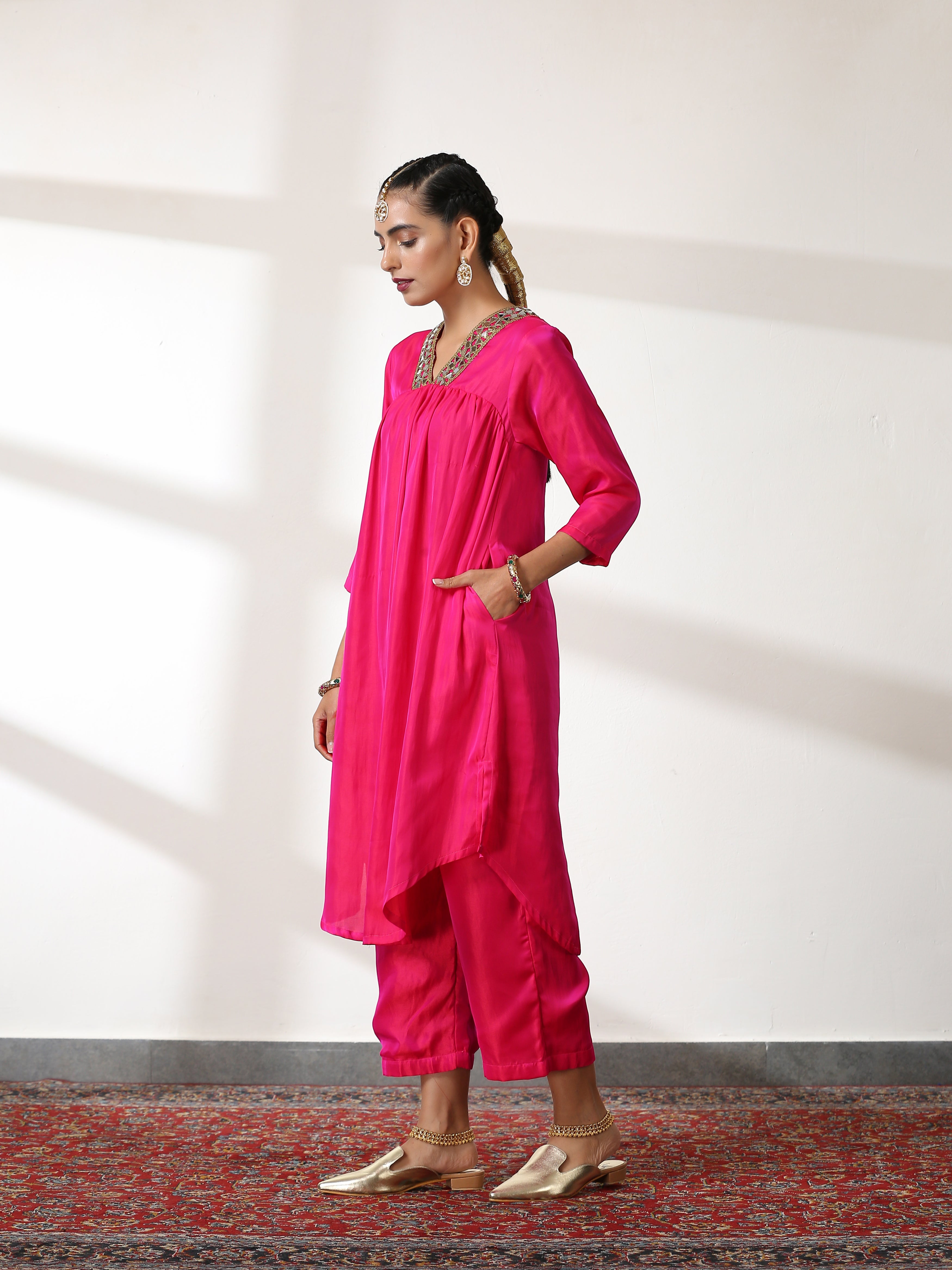 Women's Fuchsia Kurta Set with Mirror Lace and Pants 2 Piece Set | Straight Fit, V Neck, 3/4 Sleeves, Pants, Festive Wear, (Satin)
