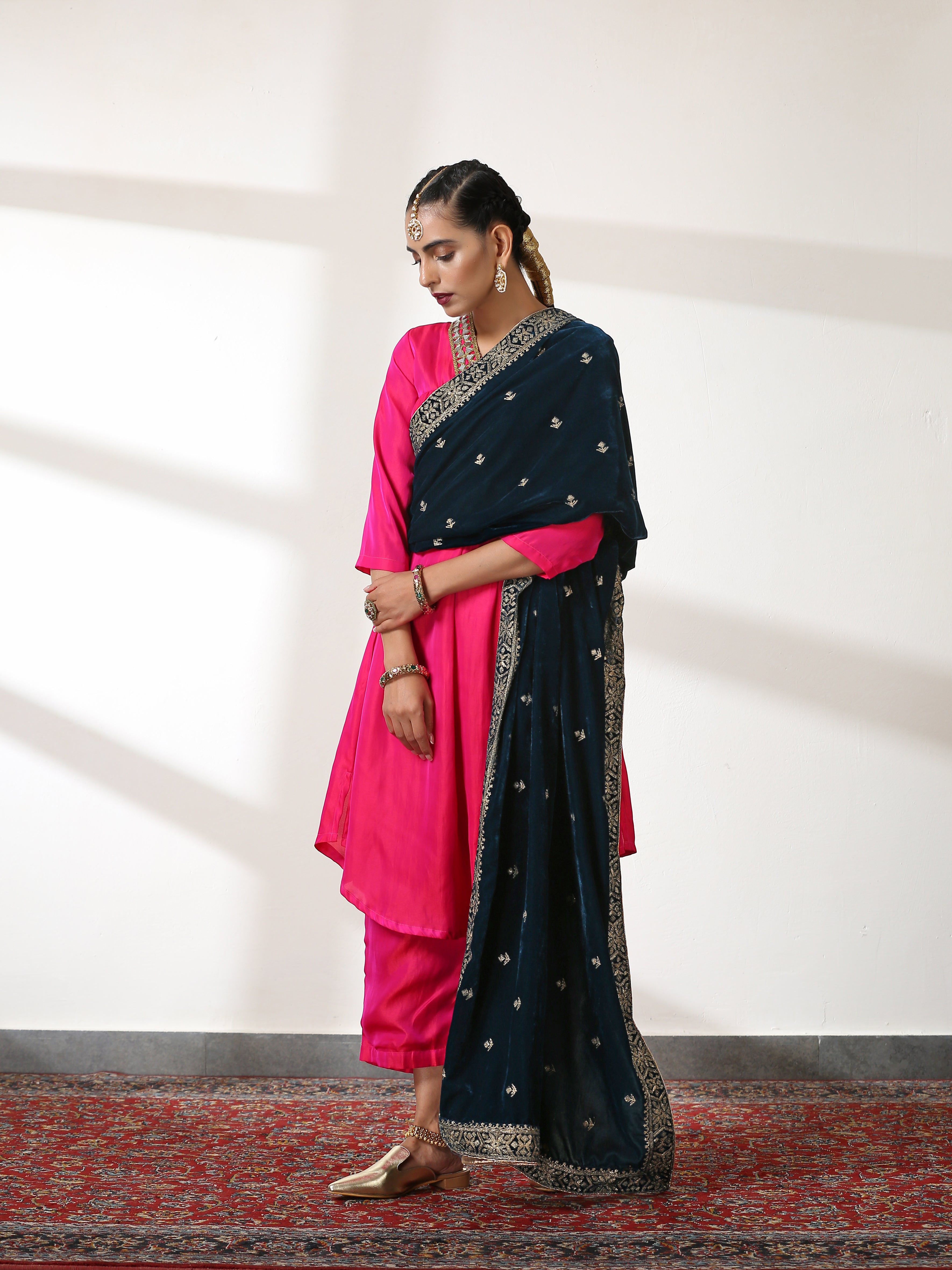 Women's Fuchsia Kurta Set with Mirror Lace and Pants 2 Piece Set | Straight Fit, V Neck, 3/4 Sleeves, Pants, Festive Wear, (Satin)