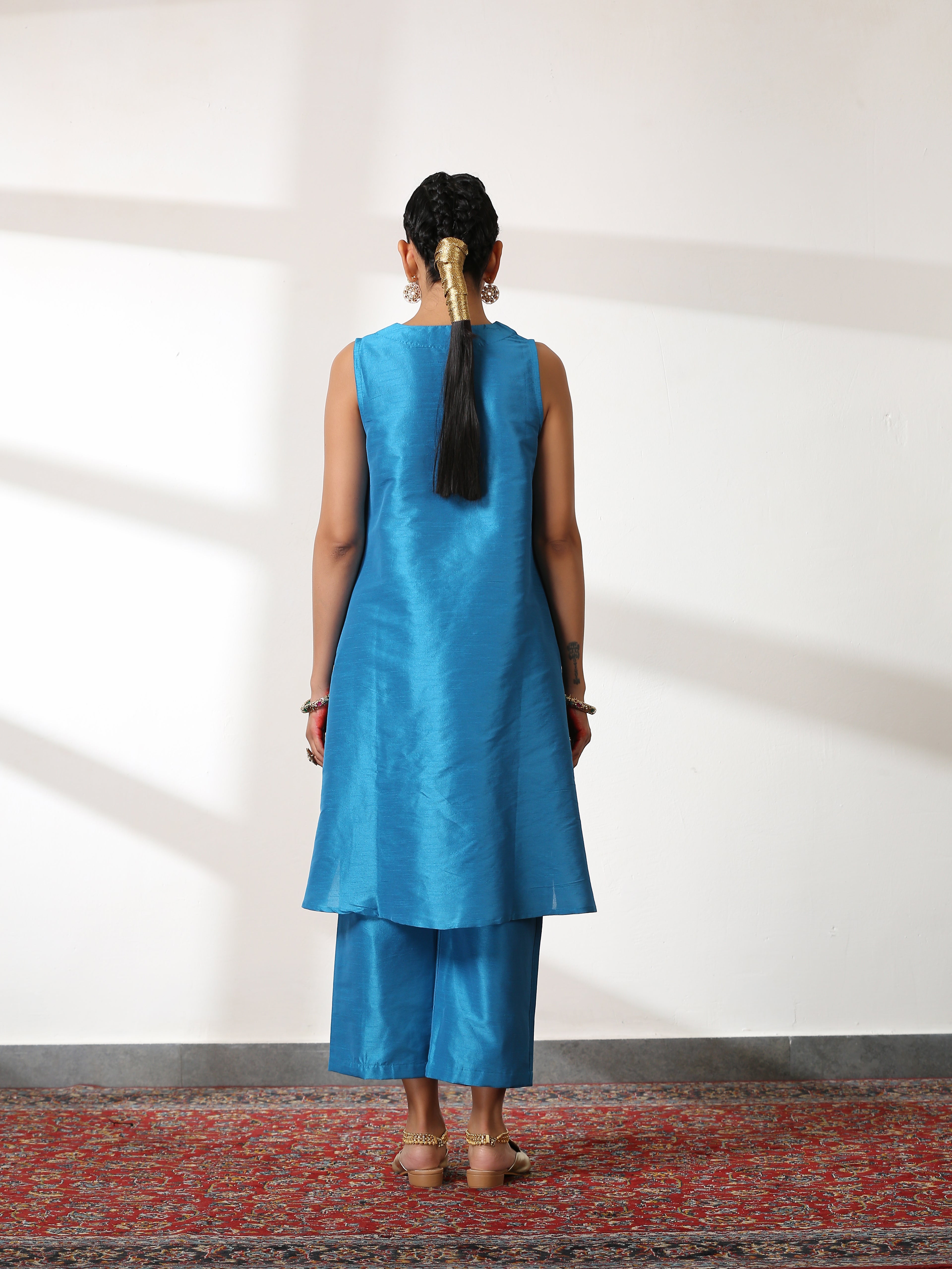Women's Teal Dupion Silk Blend Top Set with Pants 2 Piece Set | Straight Fit, V Neck, Sleeveless, Pants, Workwear, (Silk Blend)