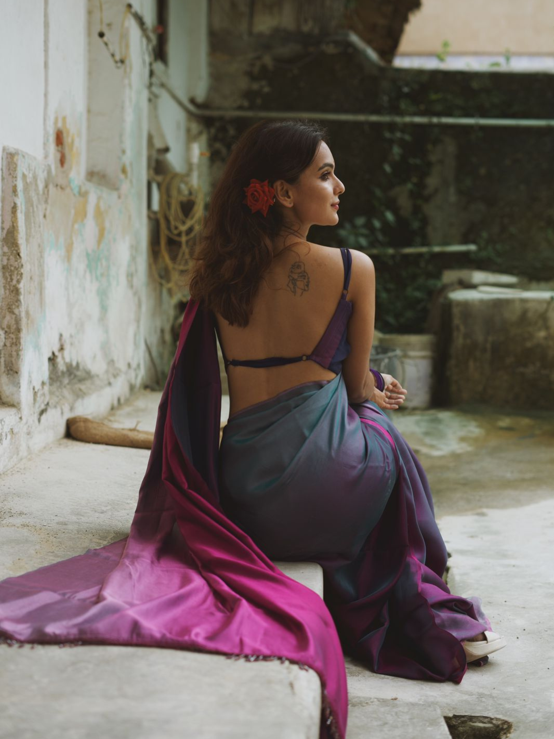 Which climate is best for wearing a chiffon saree?