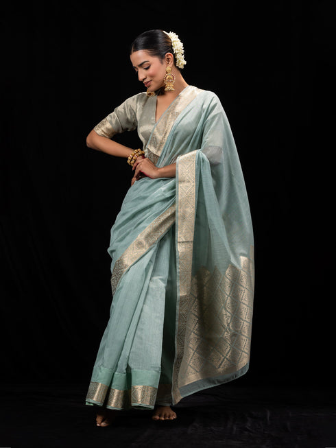 Stunning Aqua Gold Rich Pallu Soft Saree With Blouse Fabric
