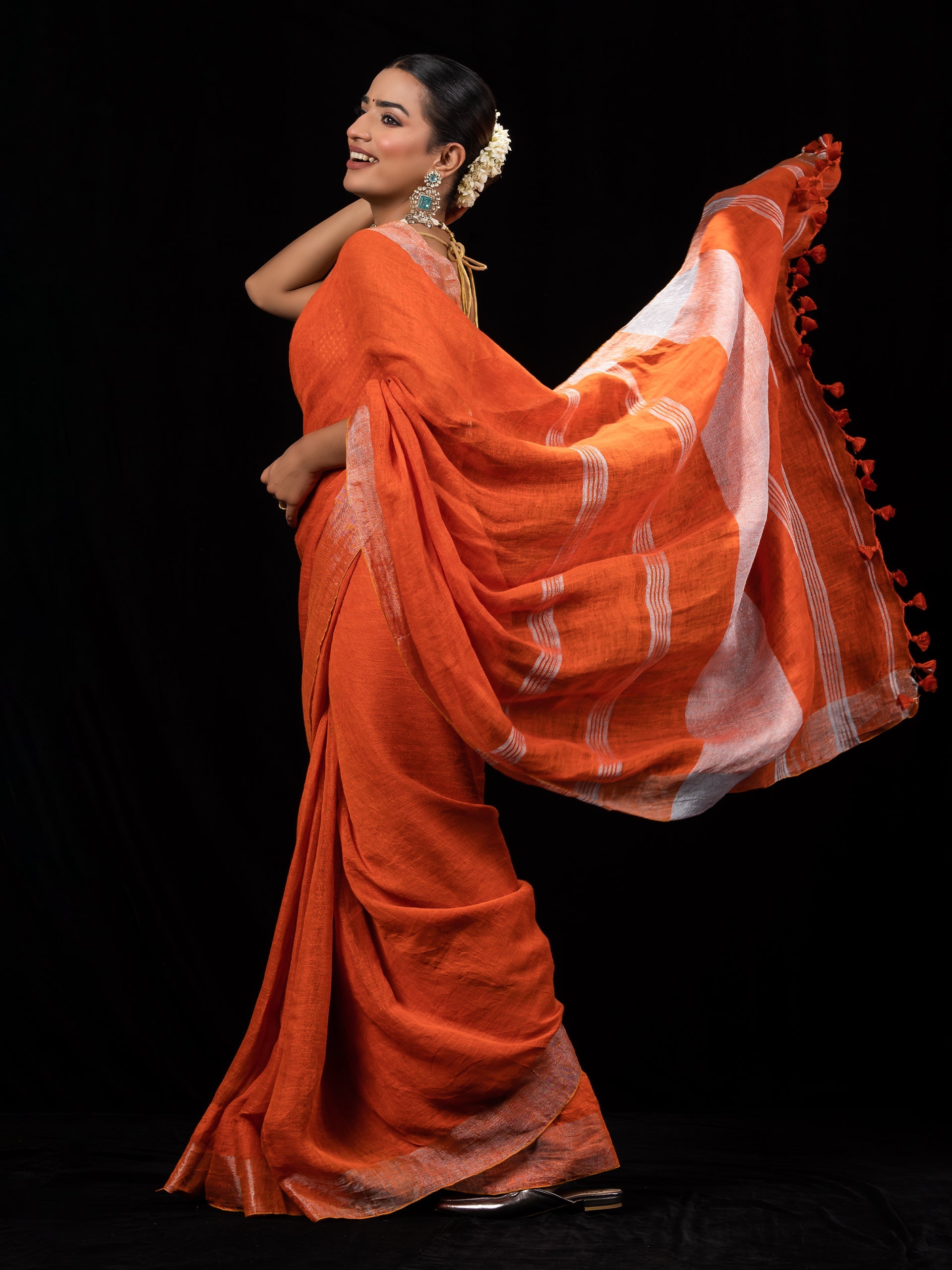 Tangerine Pure Linen saree