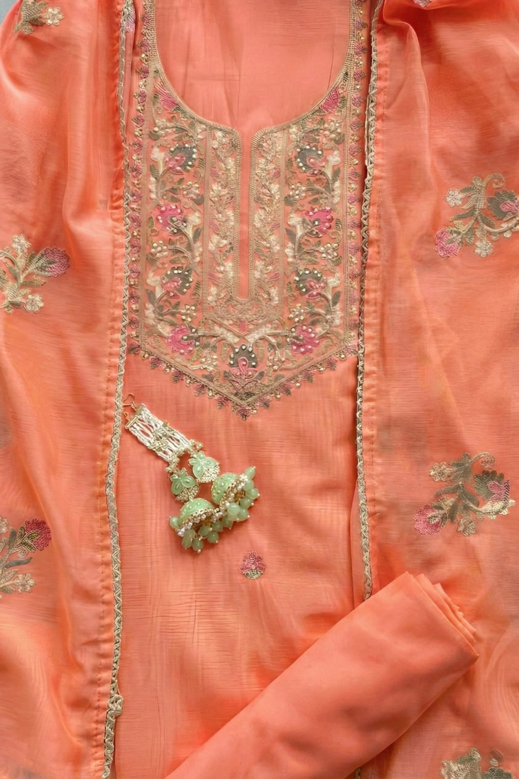 3 Pc Unstitched Suit - Mul Peach Kashmiri Embroidery Kurta with Beads , Embroidered Dupatta and Bottom